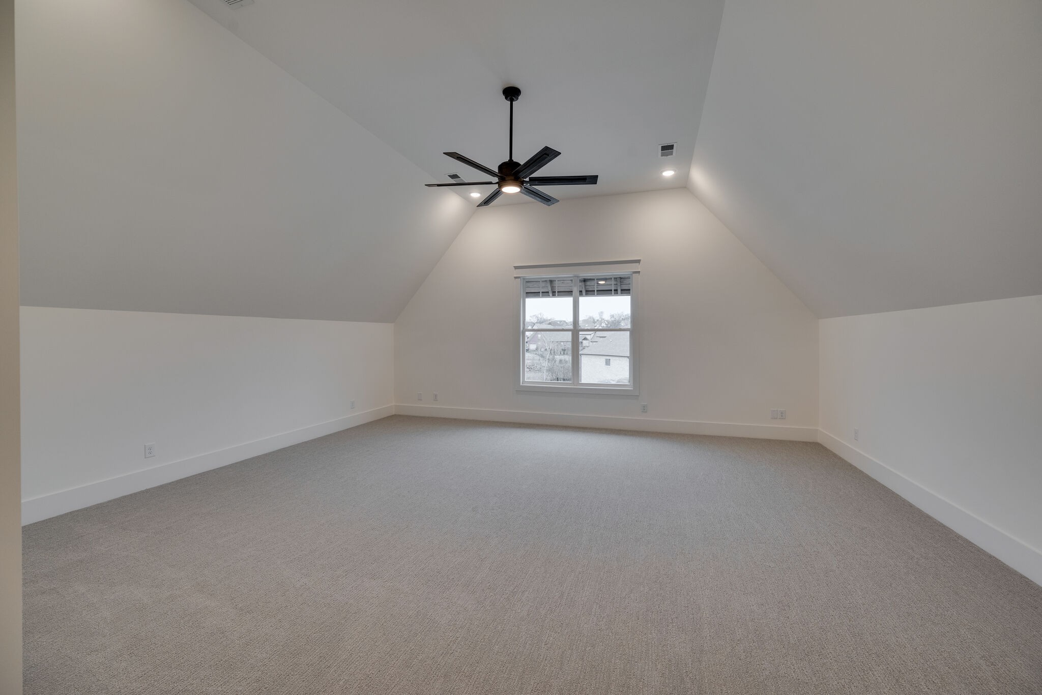 1029 Keeneland Dr
