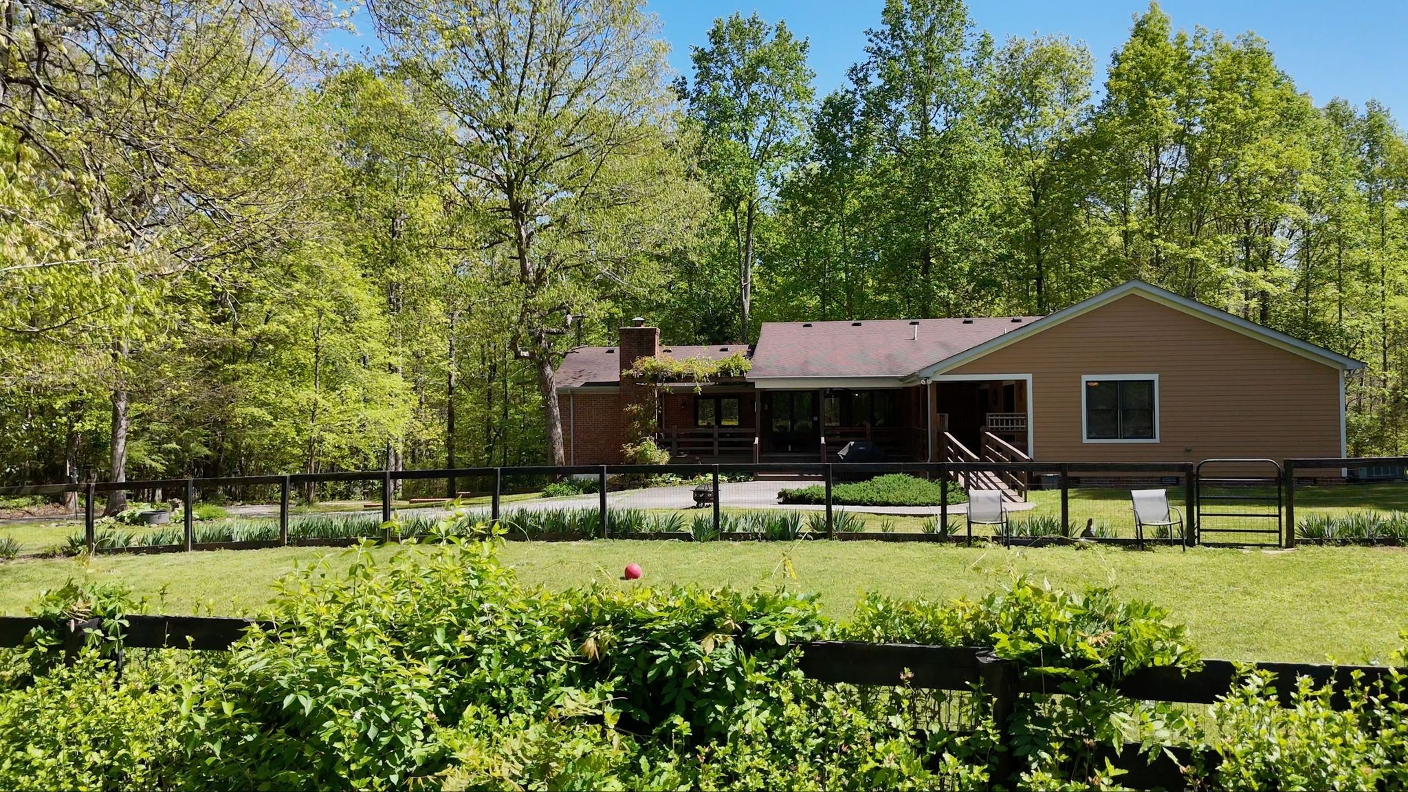 5700 Pinewood Rd