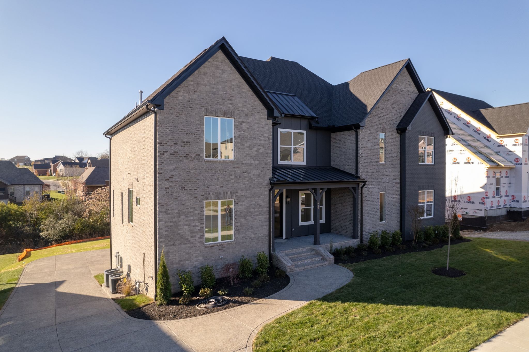 1020 Keeneland Dr