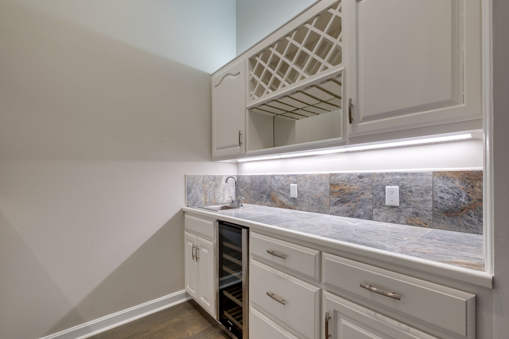 1825 Lake Meadow Trl