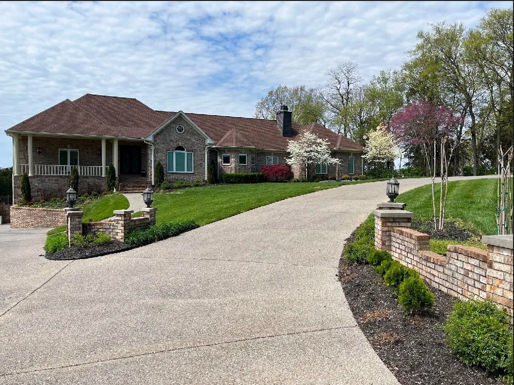 1825 Lake Meadow Trl