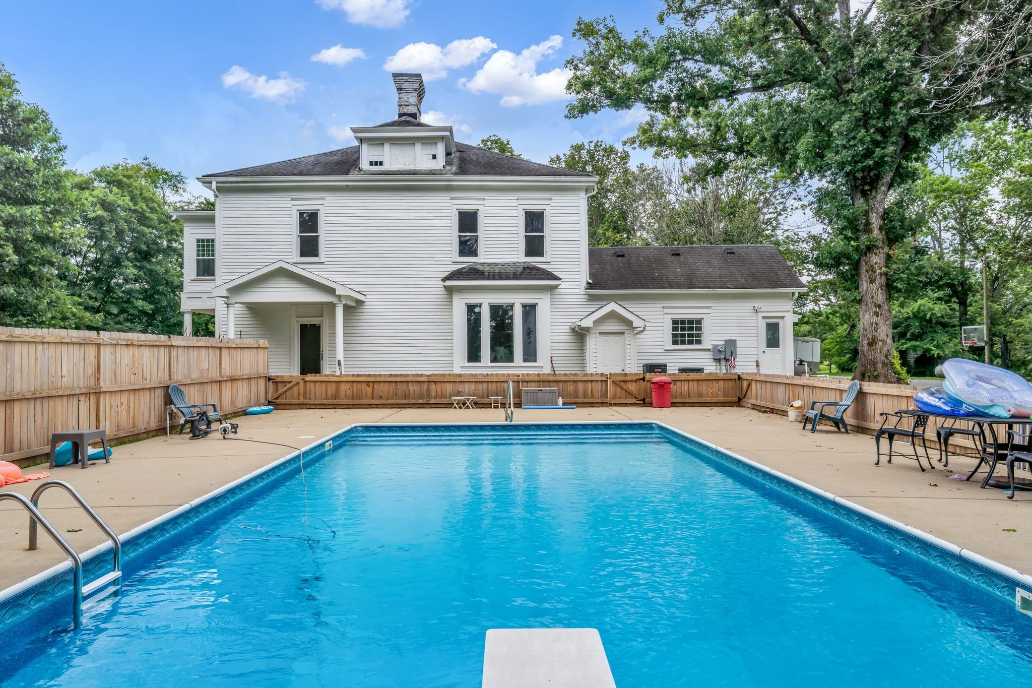775 Rock Springs Rd