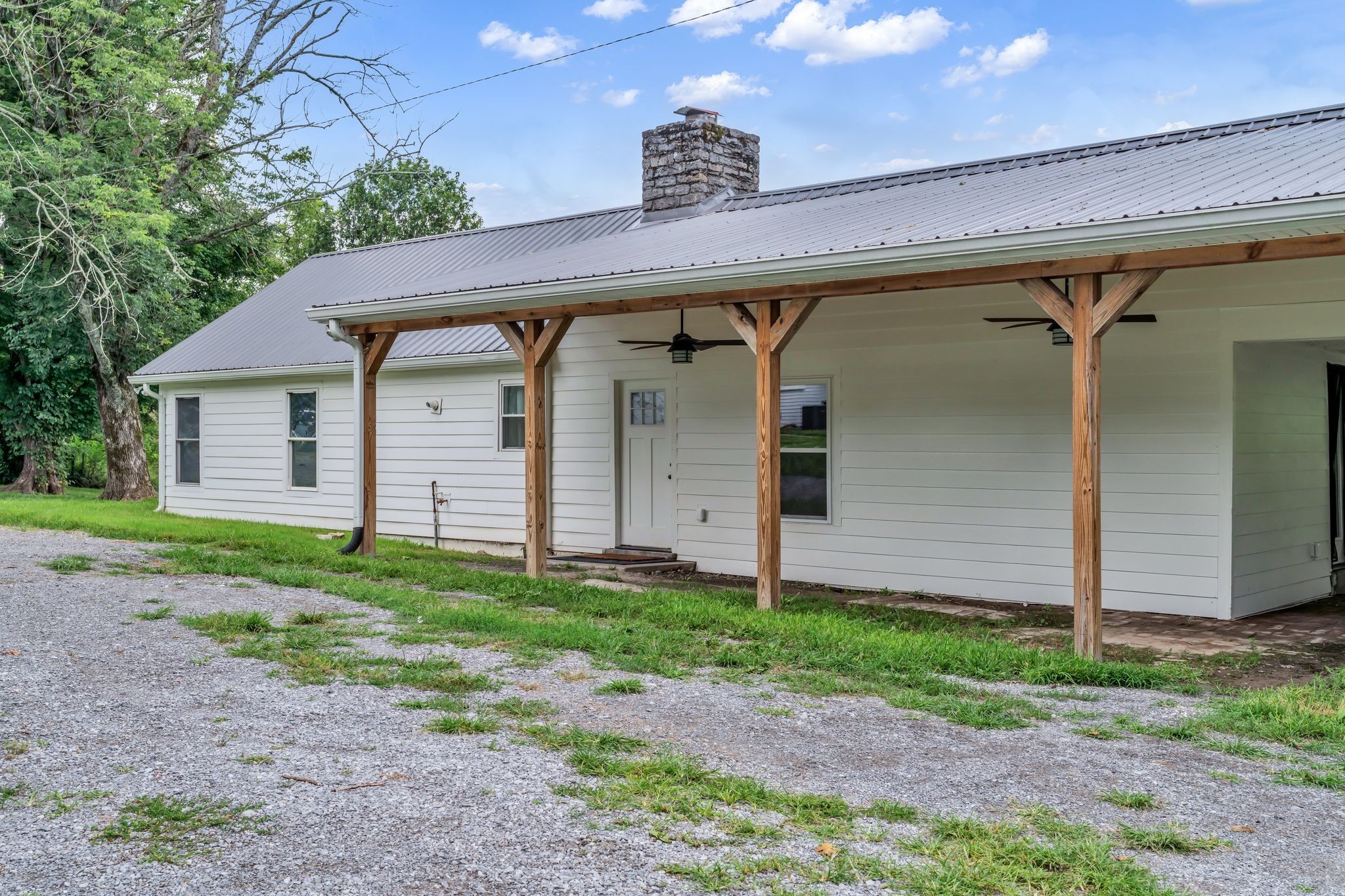 775 Rock Springs Rd