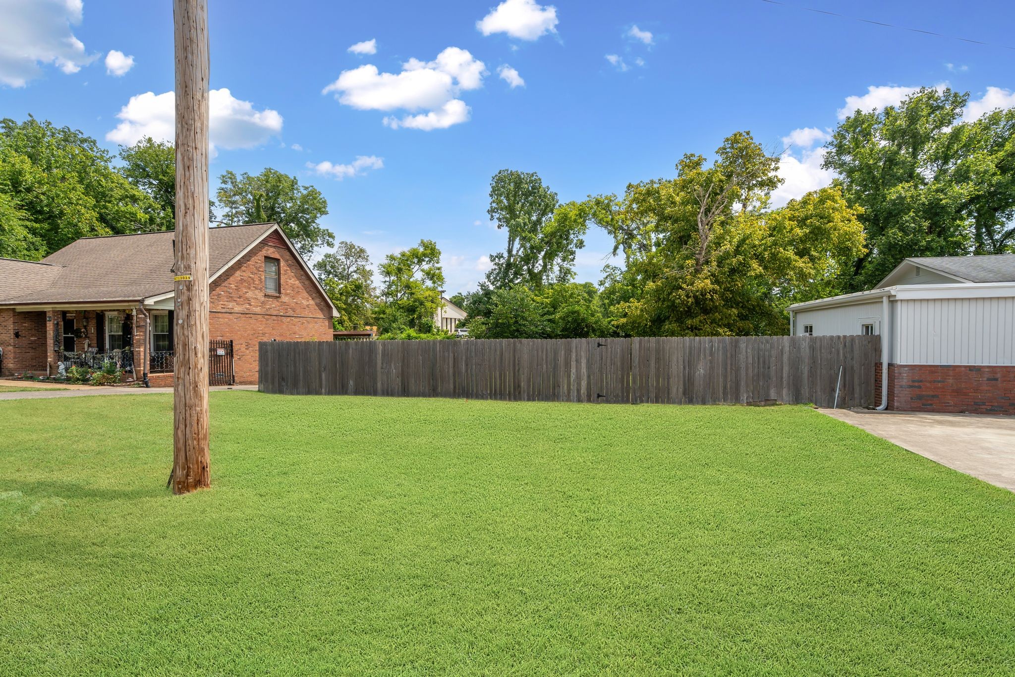 401 Neelys Bend Rd