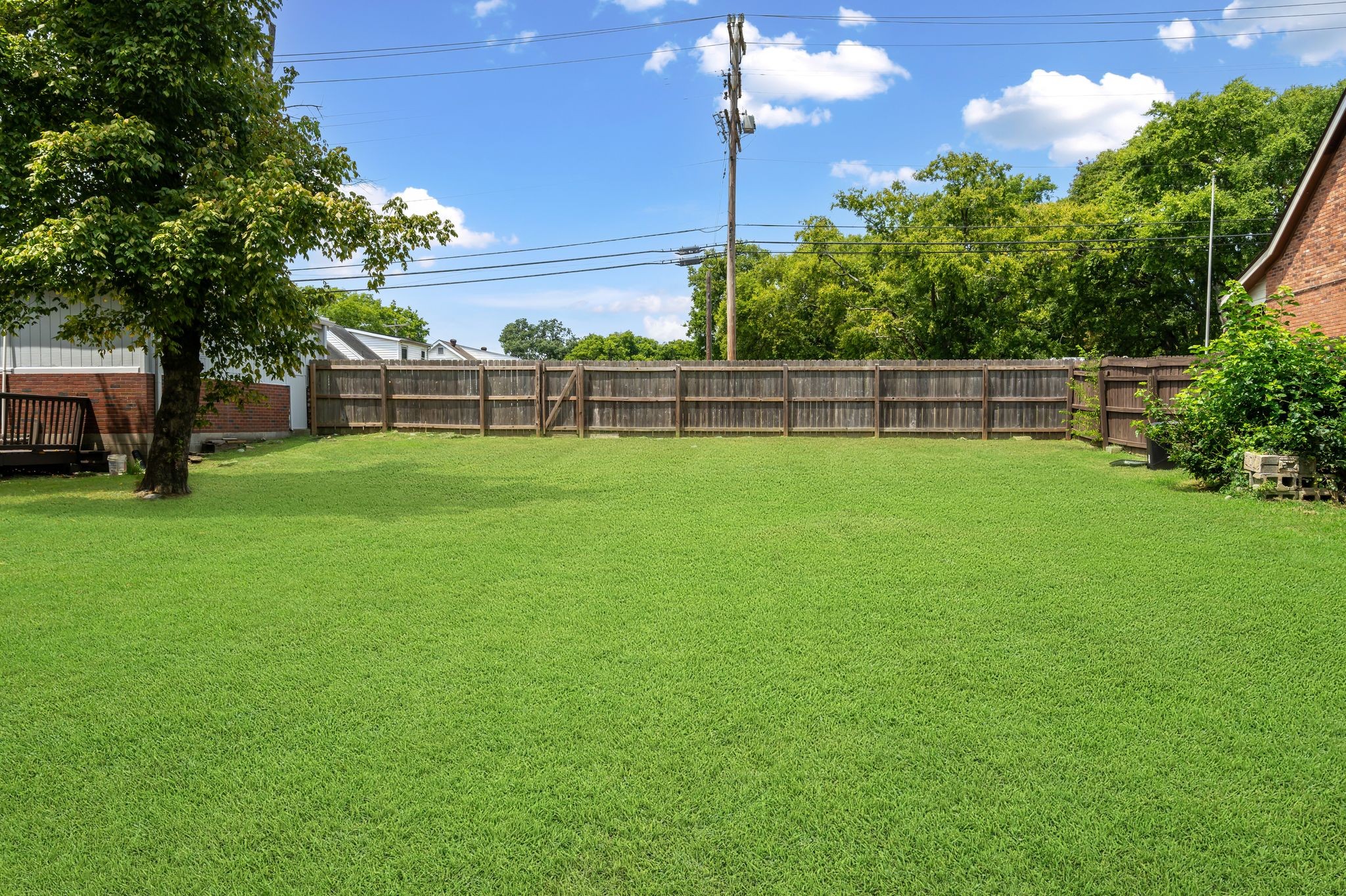 401 Neelys Bend Rd