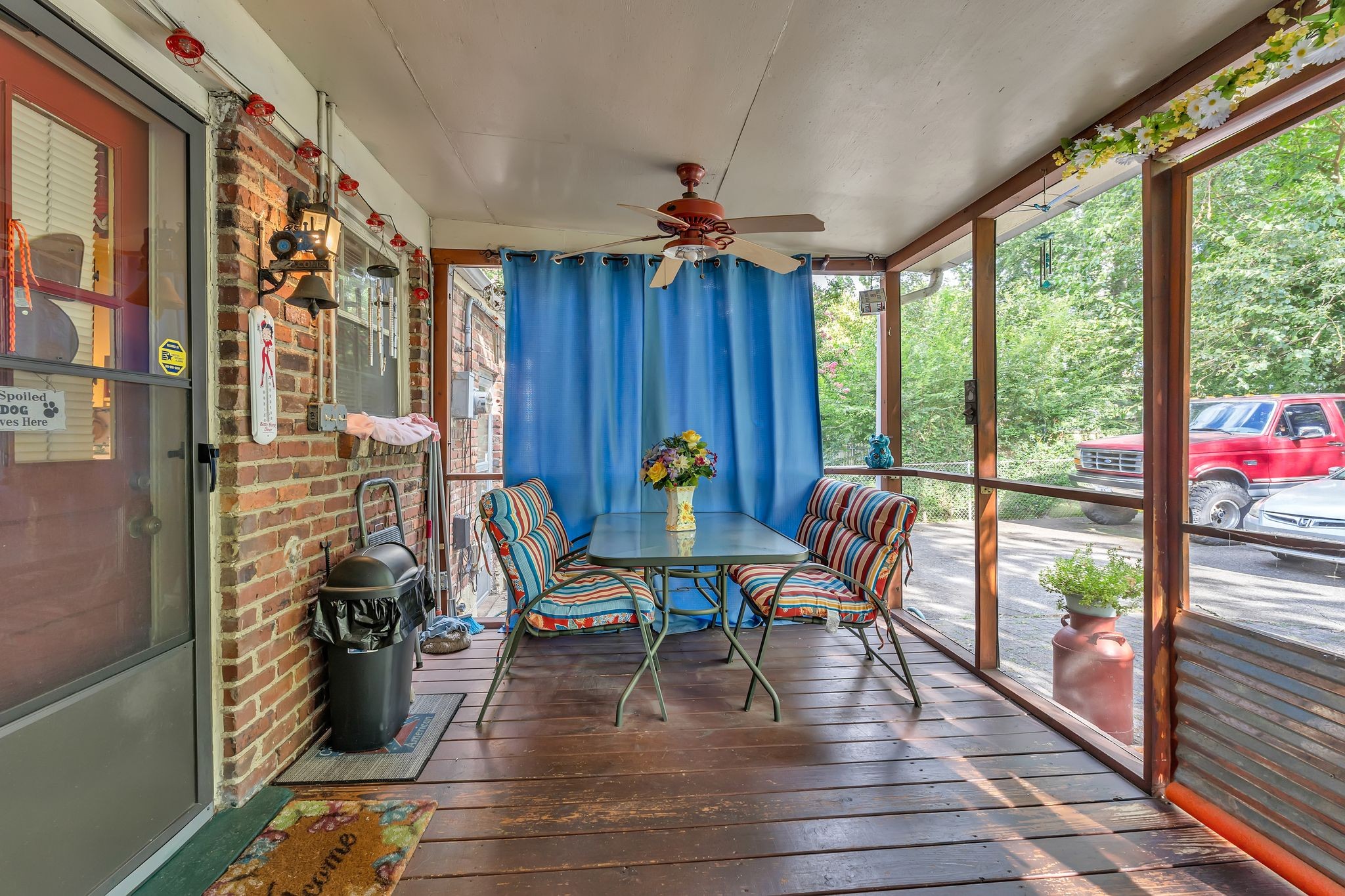 253 Sunrise Ave