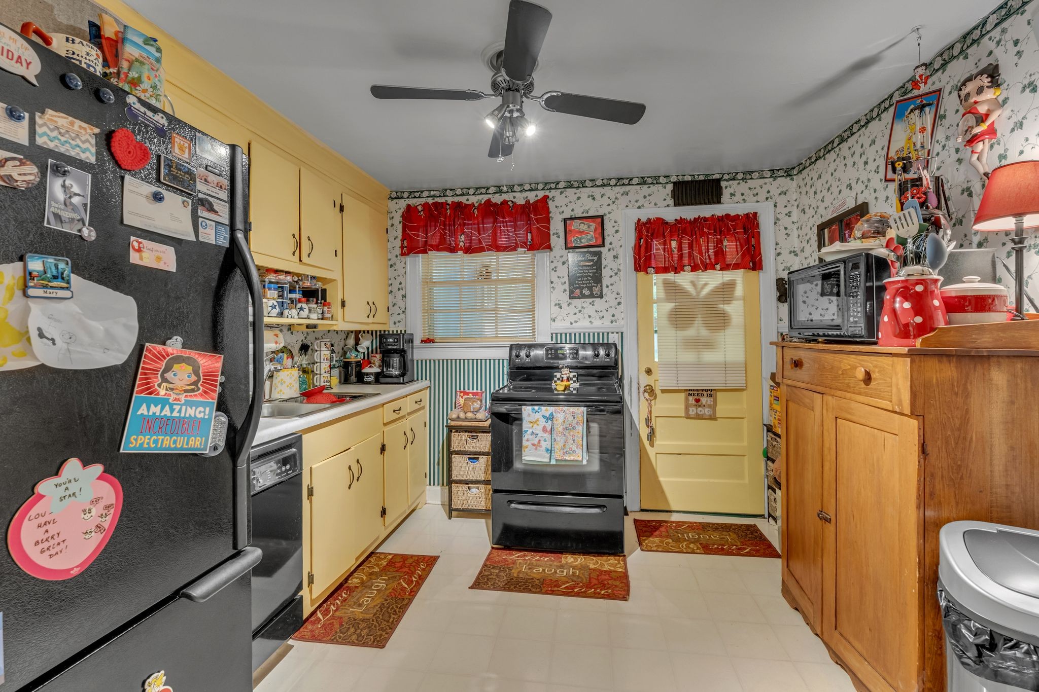 253 Sunrise Ave