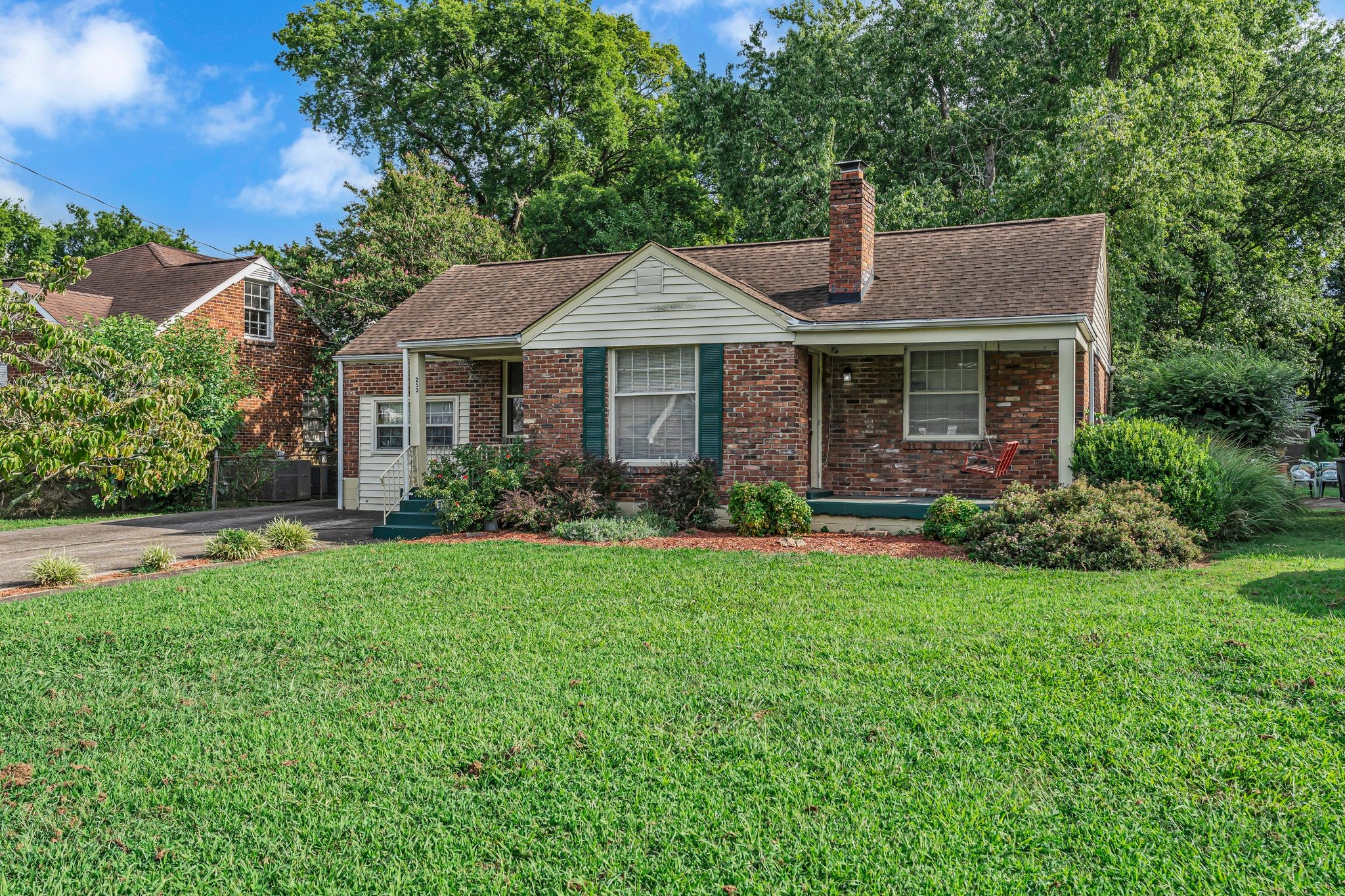 253 Sunrise Ave