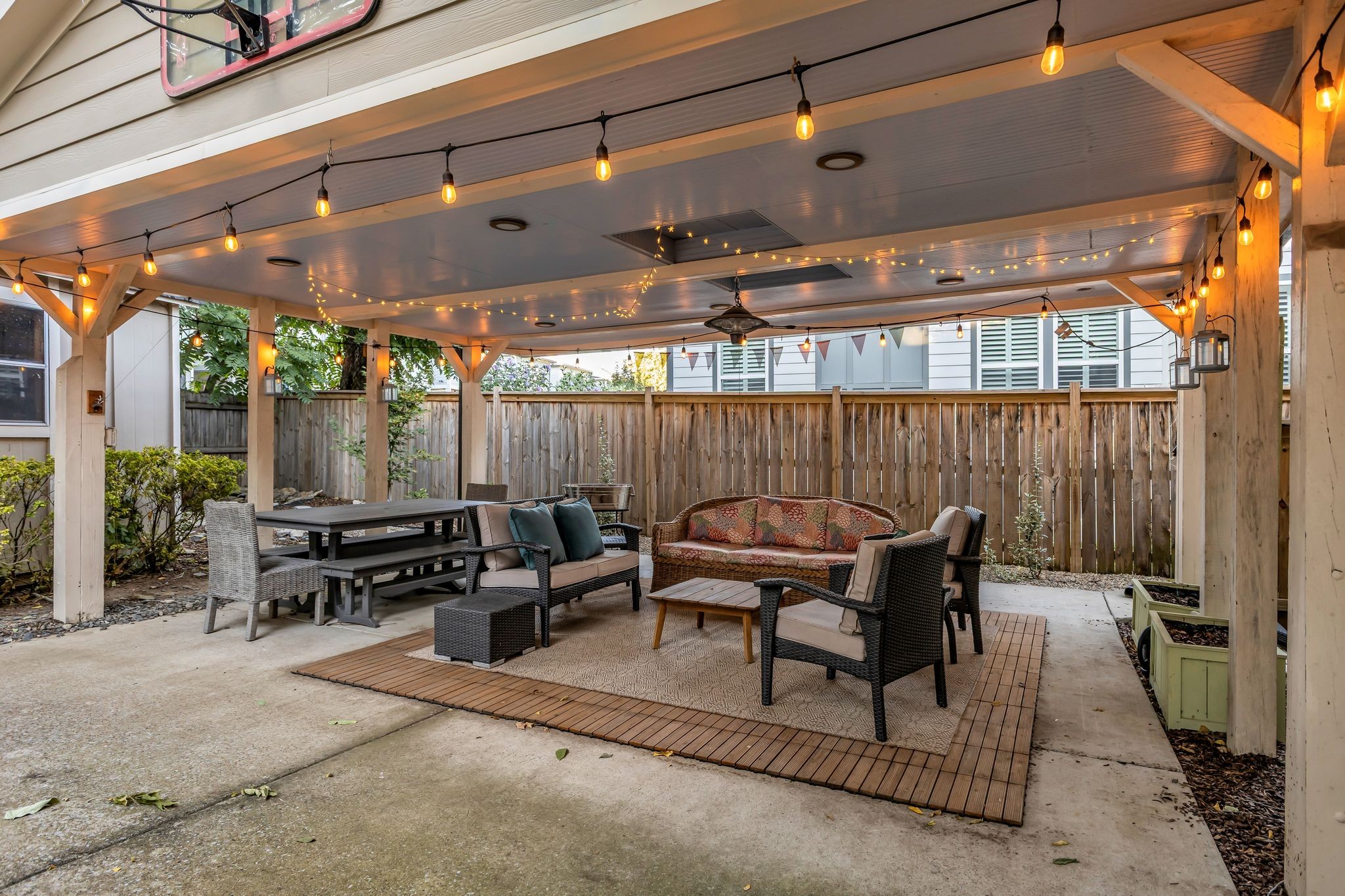 914 Kirkwood Ave