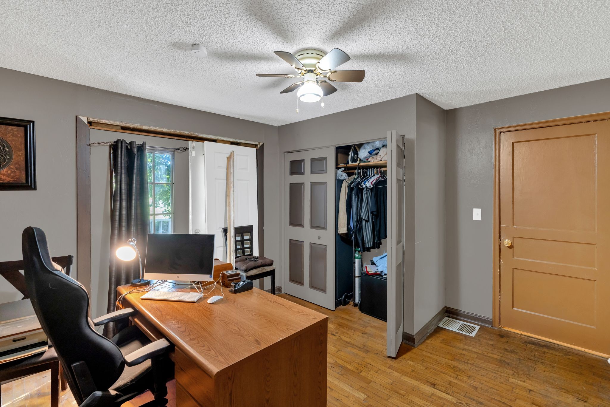 5616 Clarksville Pike