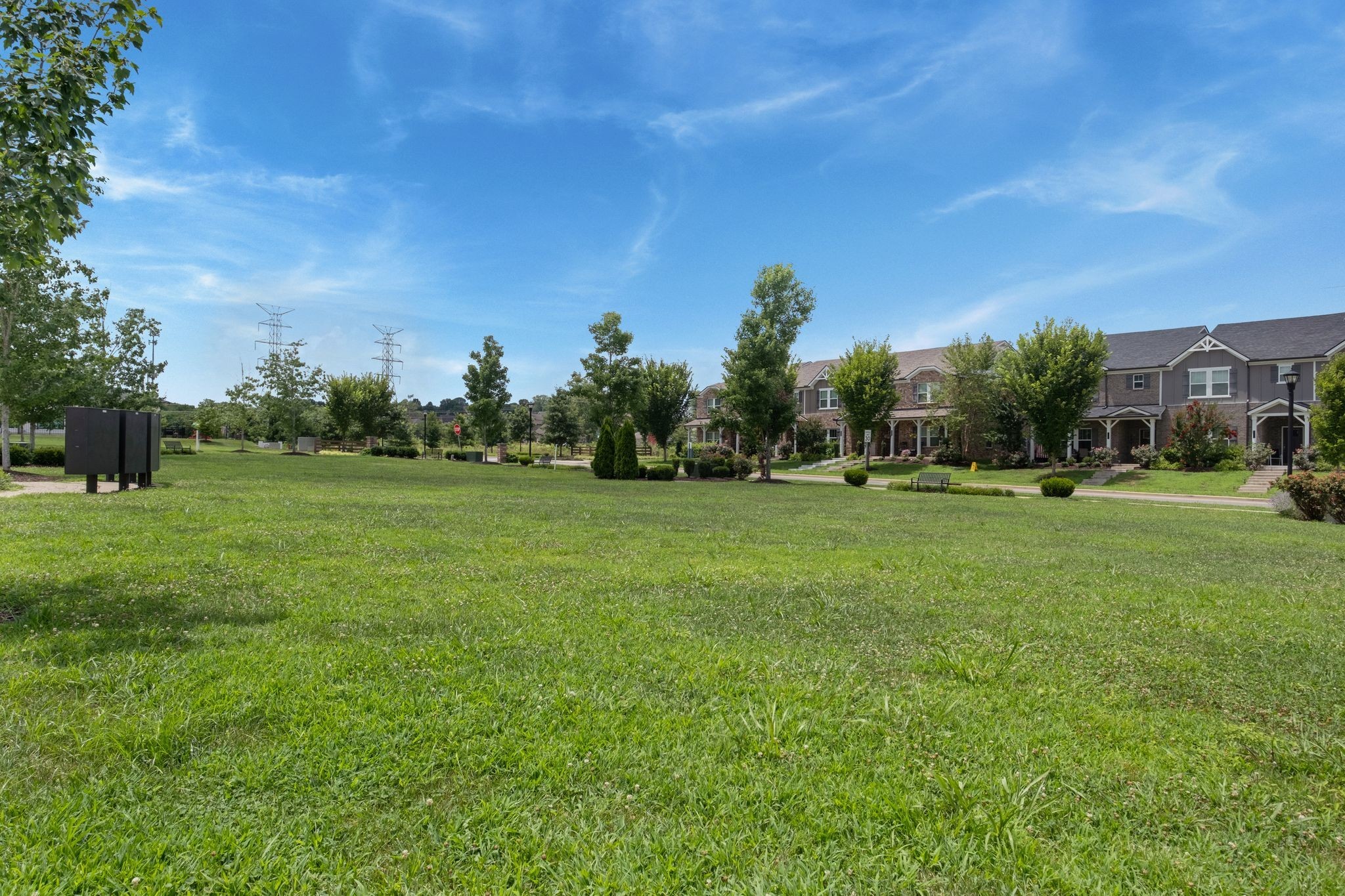 1400 Acklen Ln