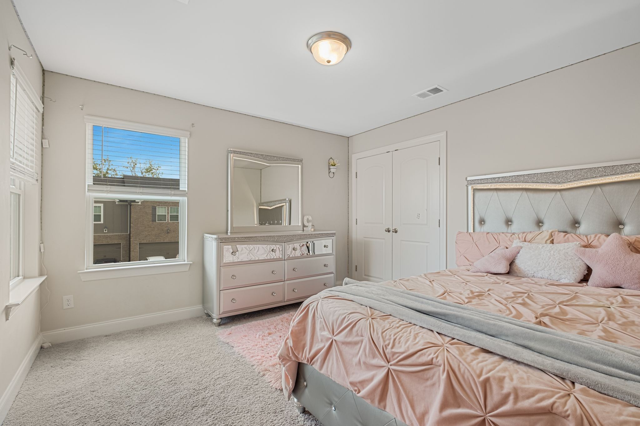 1400 Acklen Ln