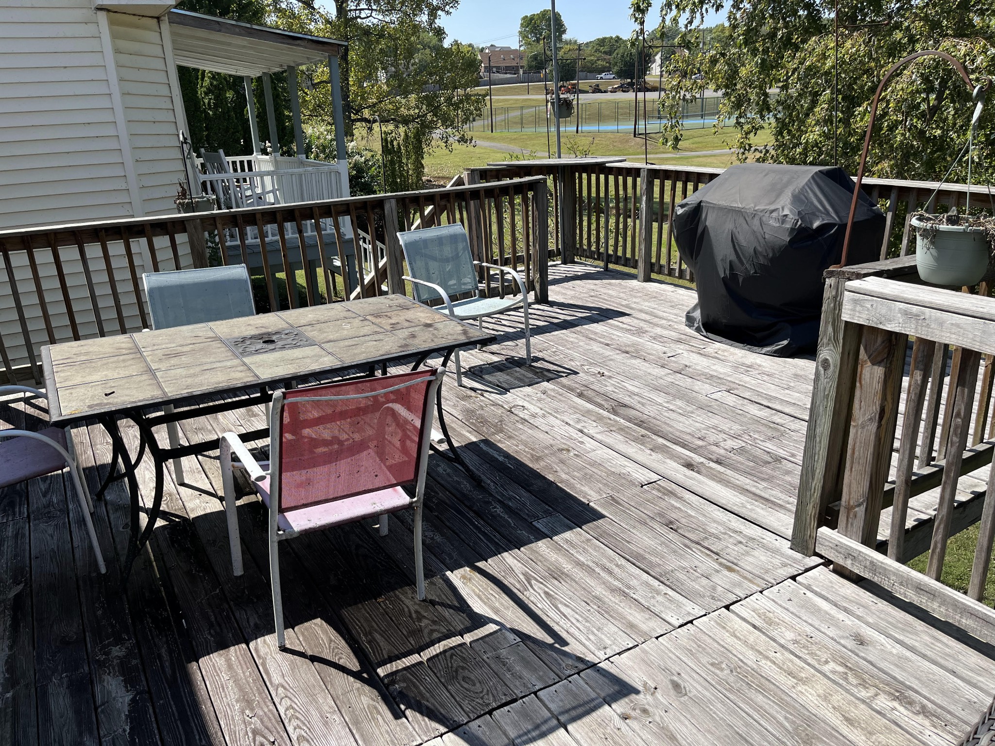 221 Cherry Hill Dr