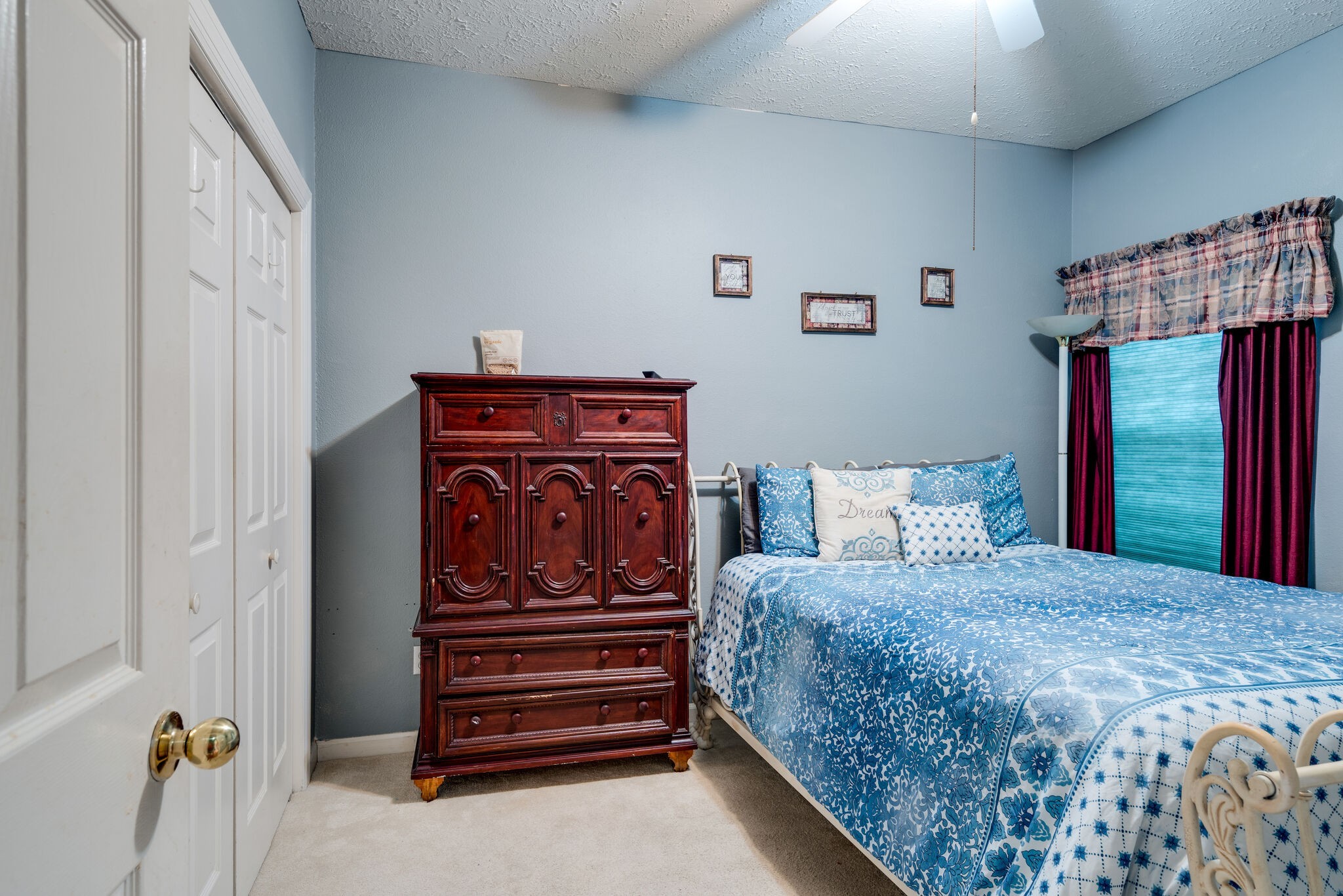 221 Cherry Hill Dr