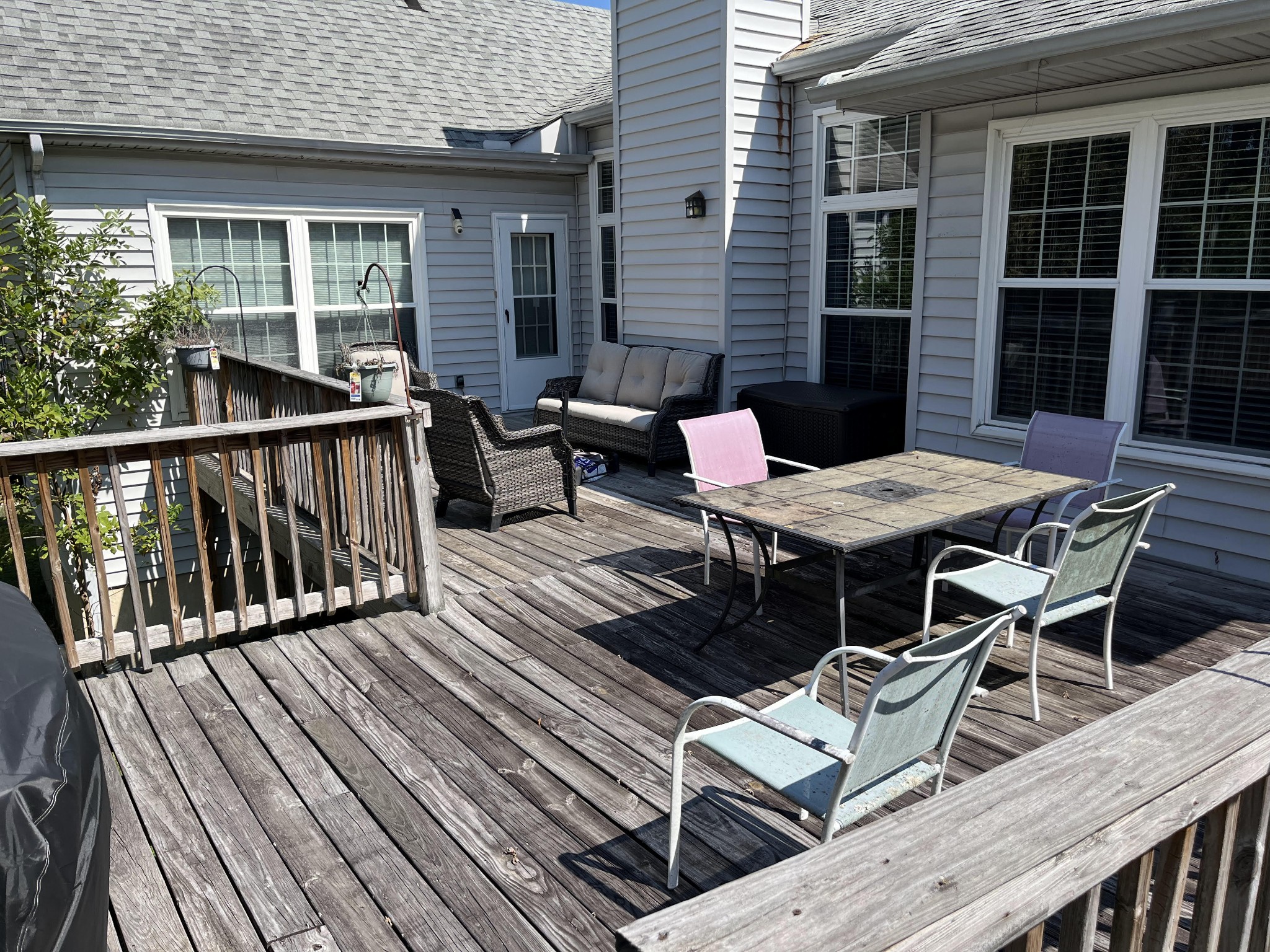 221 Cherry Hill Dr