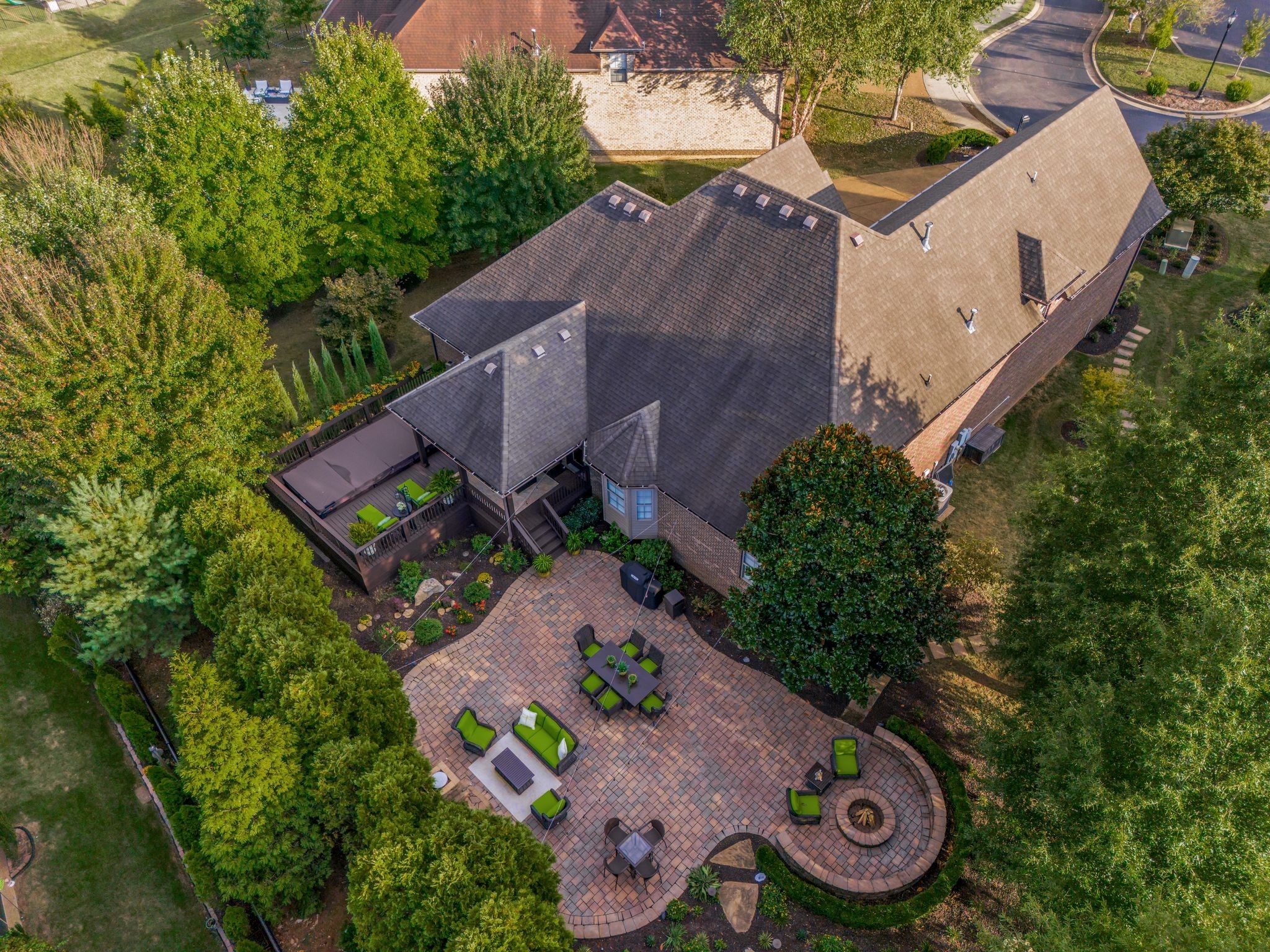 1012 Broughton Pl