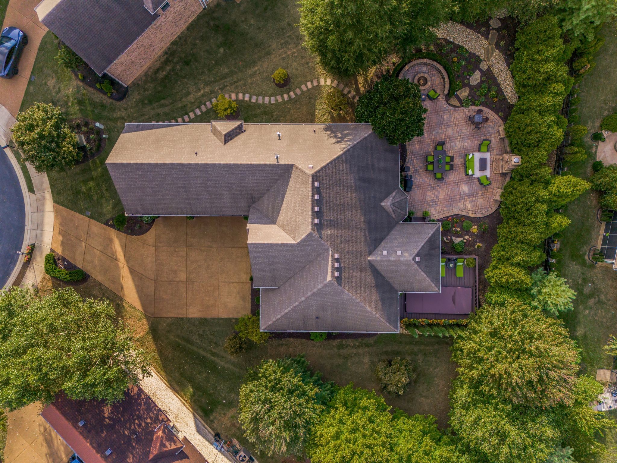 1012 Broughton Pl