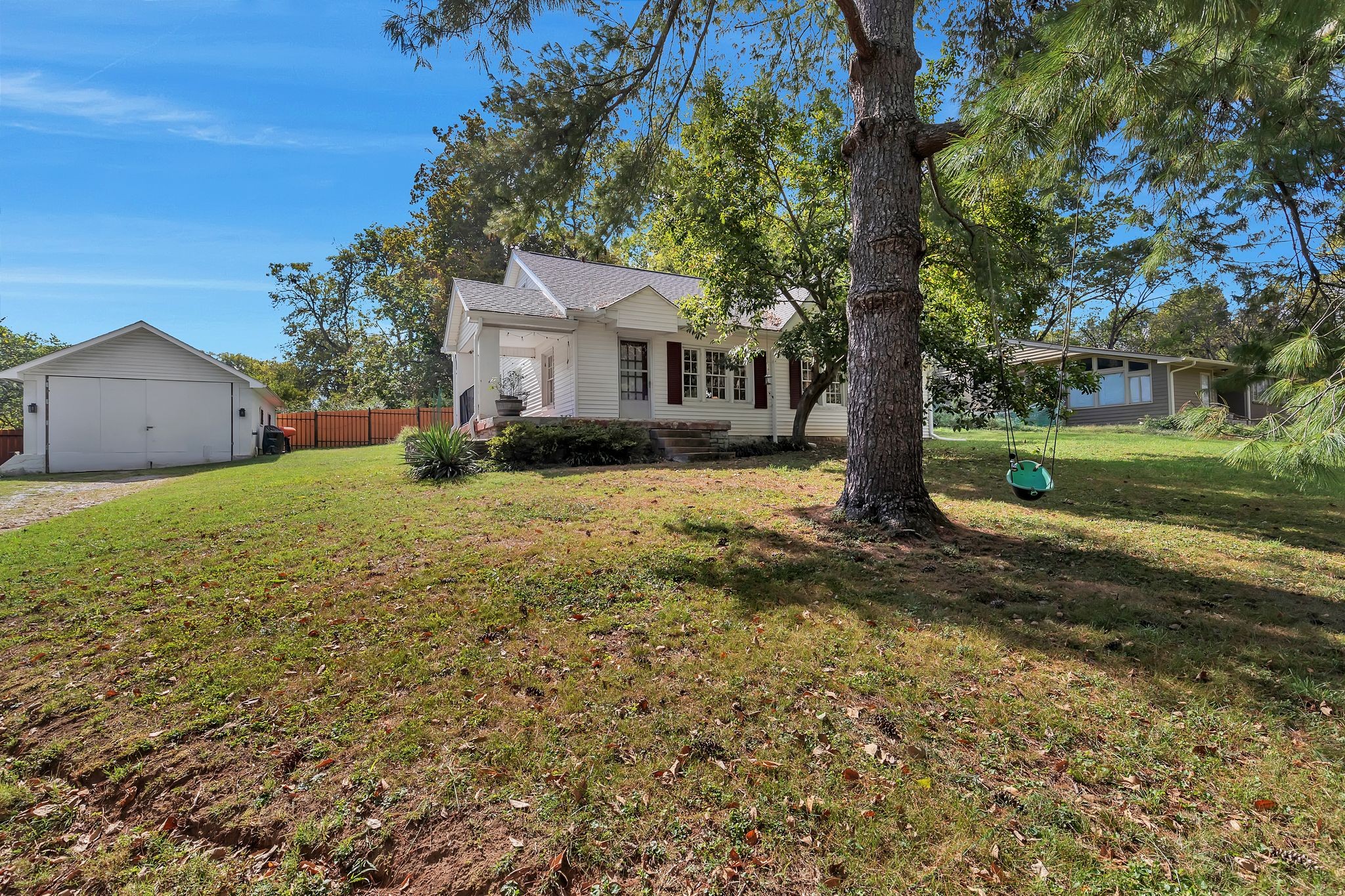 1418 Riverwood Dr