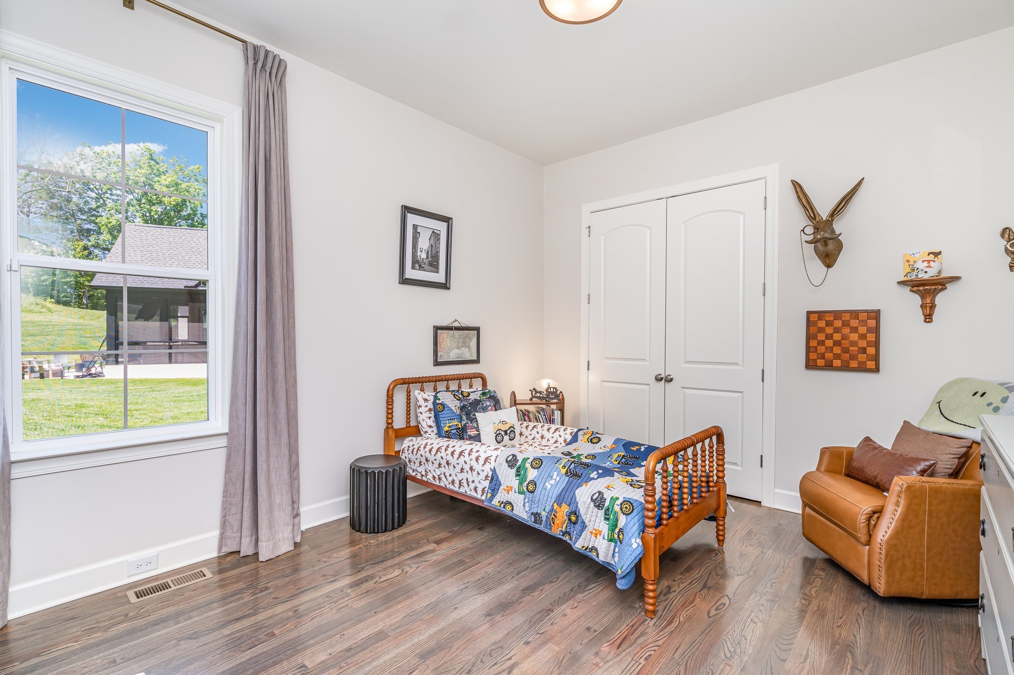 2036 Bocage Cir
