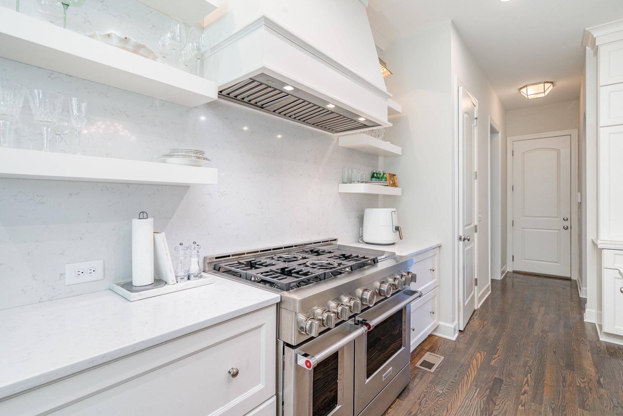 2036 Bocage Cir