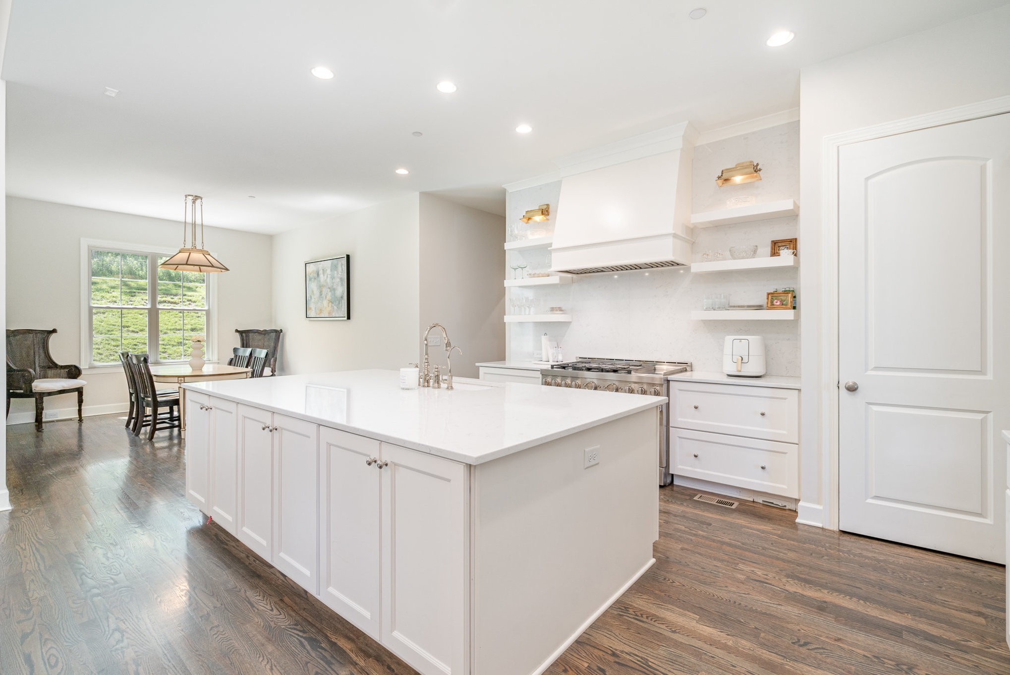 2036 Bocage Cir
