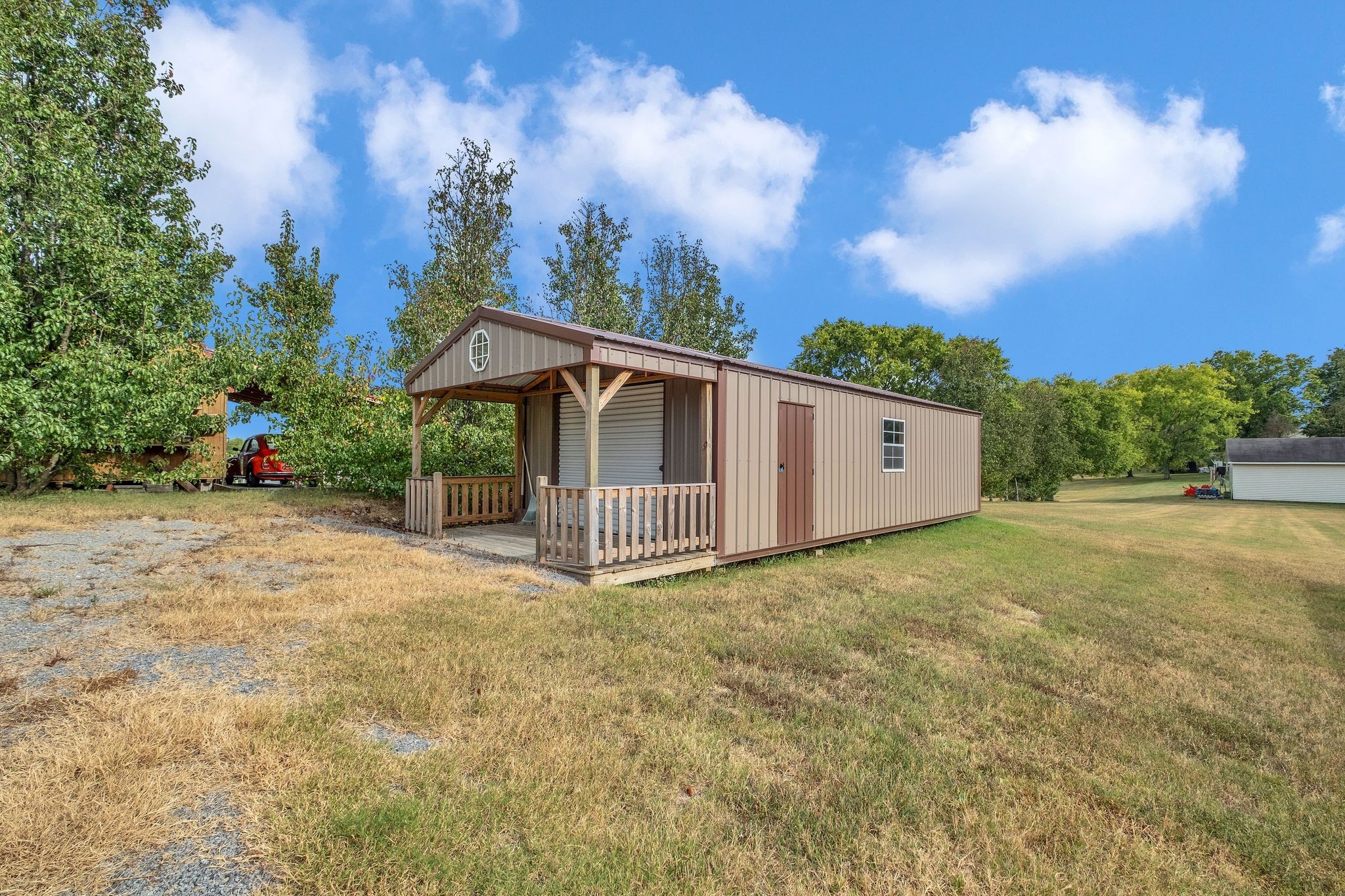 1011 Robertson Rd