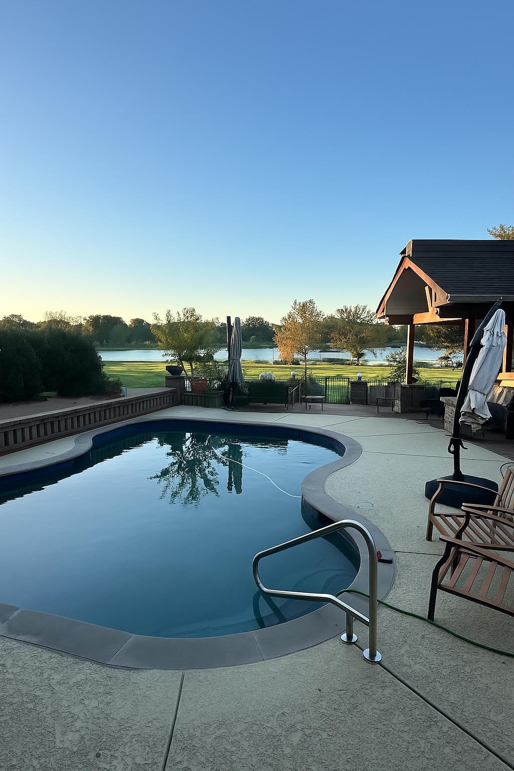 143 Island Dr