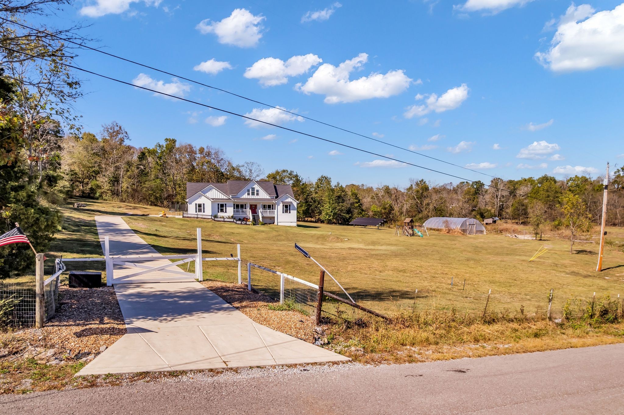 222 Preacher Roberson Rd