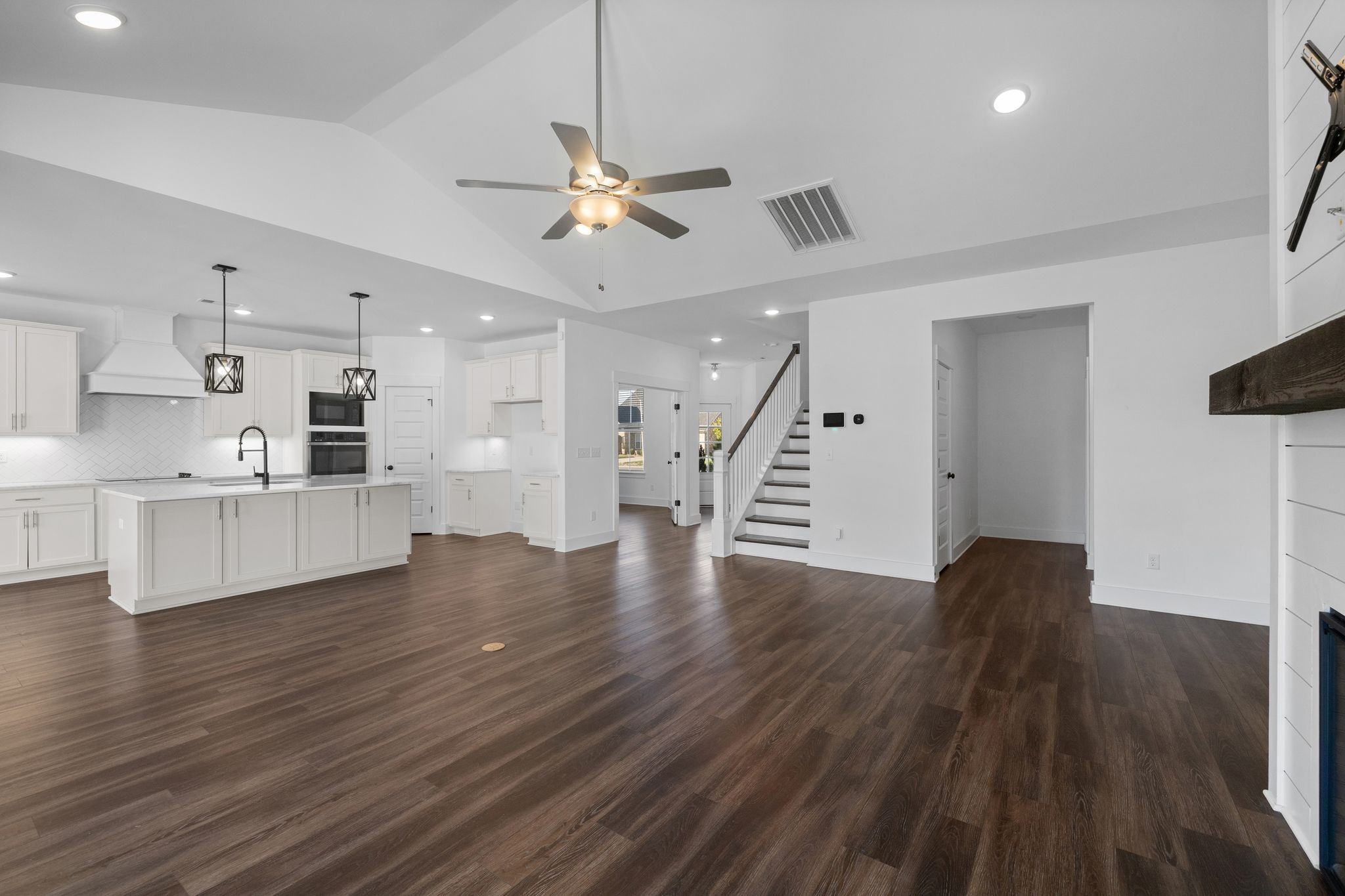 2319 Murano Dr