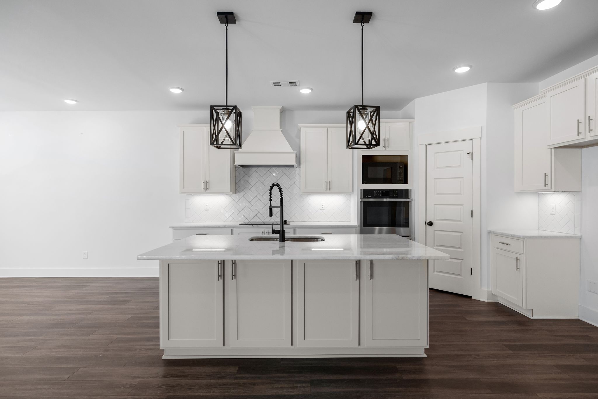 2319 Murano Dr