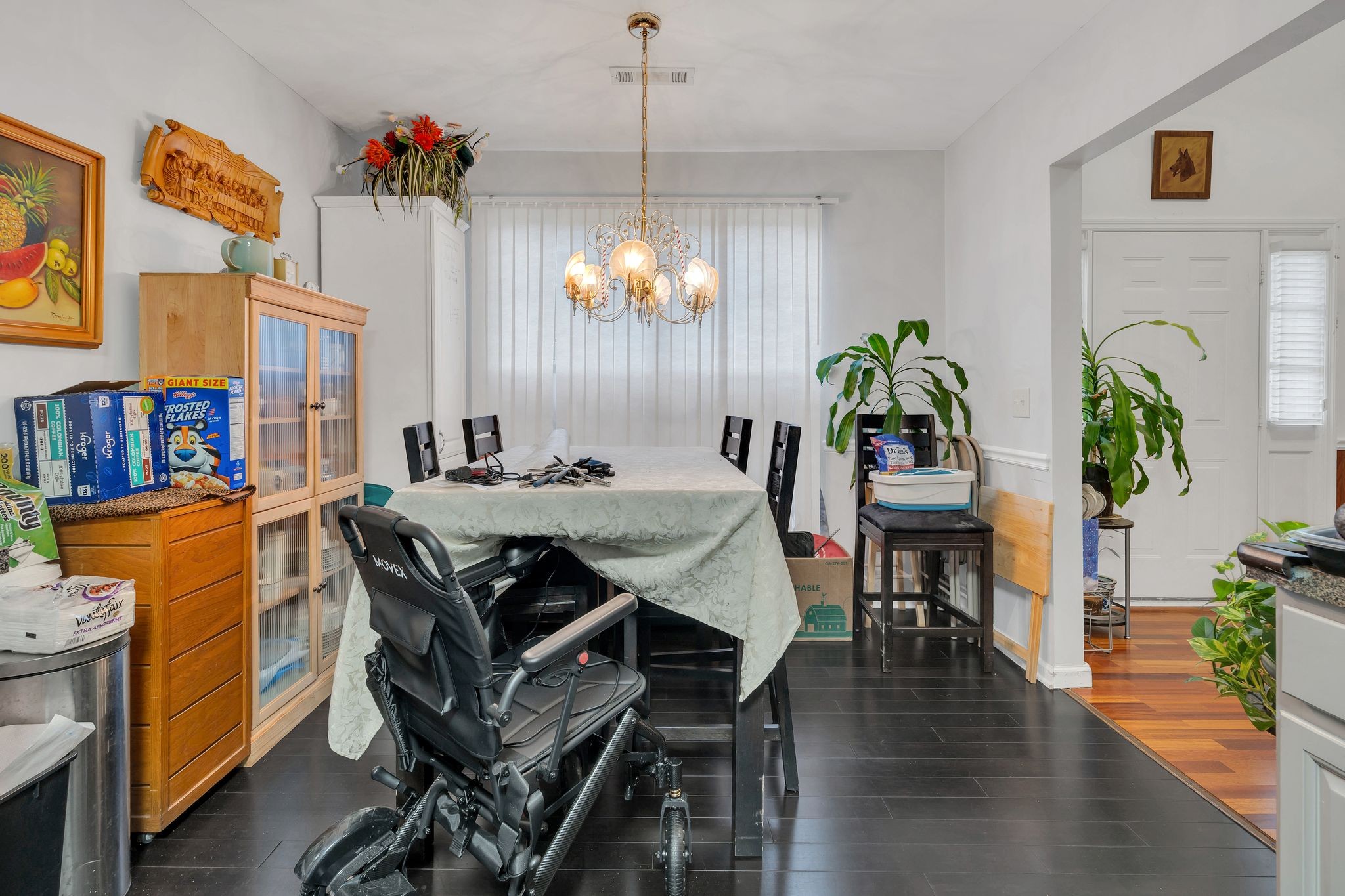 8616 Sawyer Brown Rd