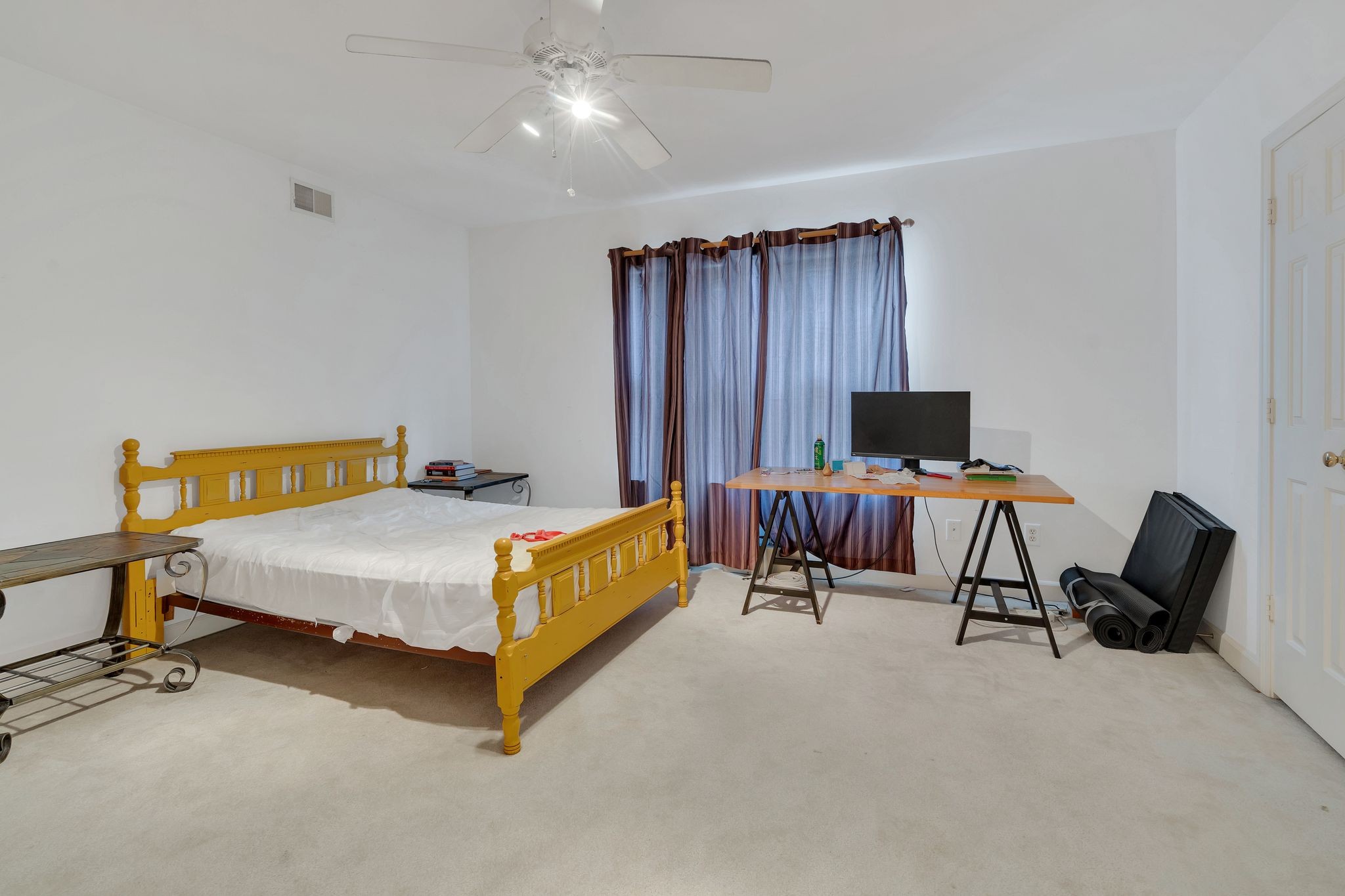 8616 Sawyer Brown Rd