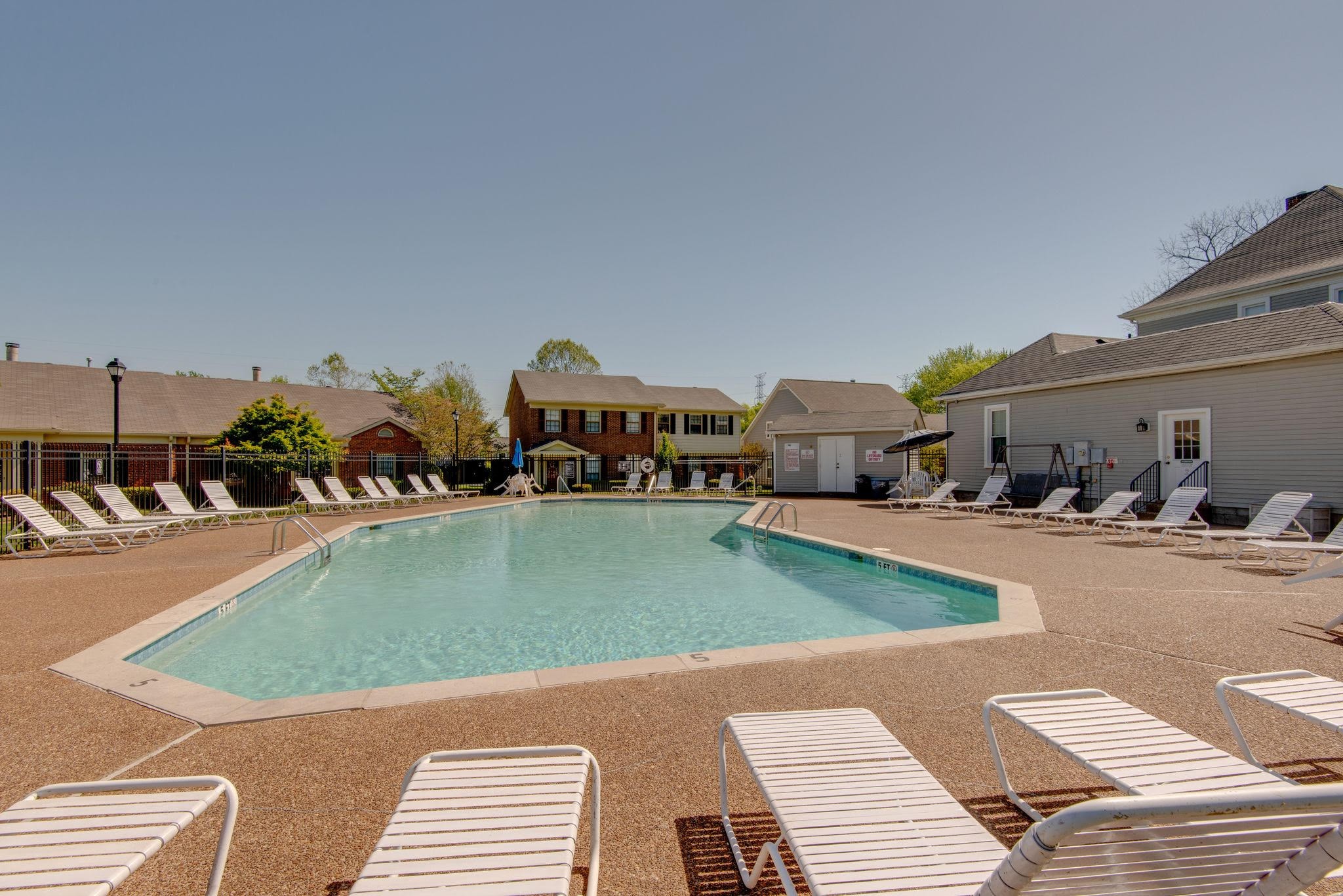 8616 Sawyer Brown Rd