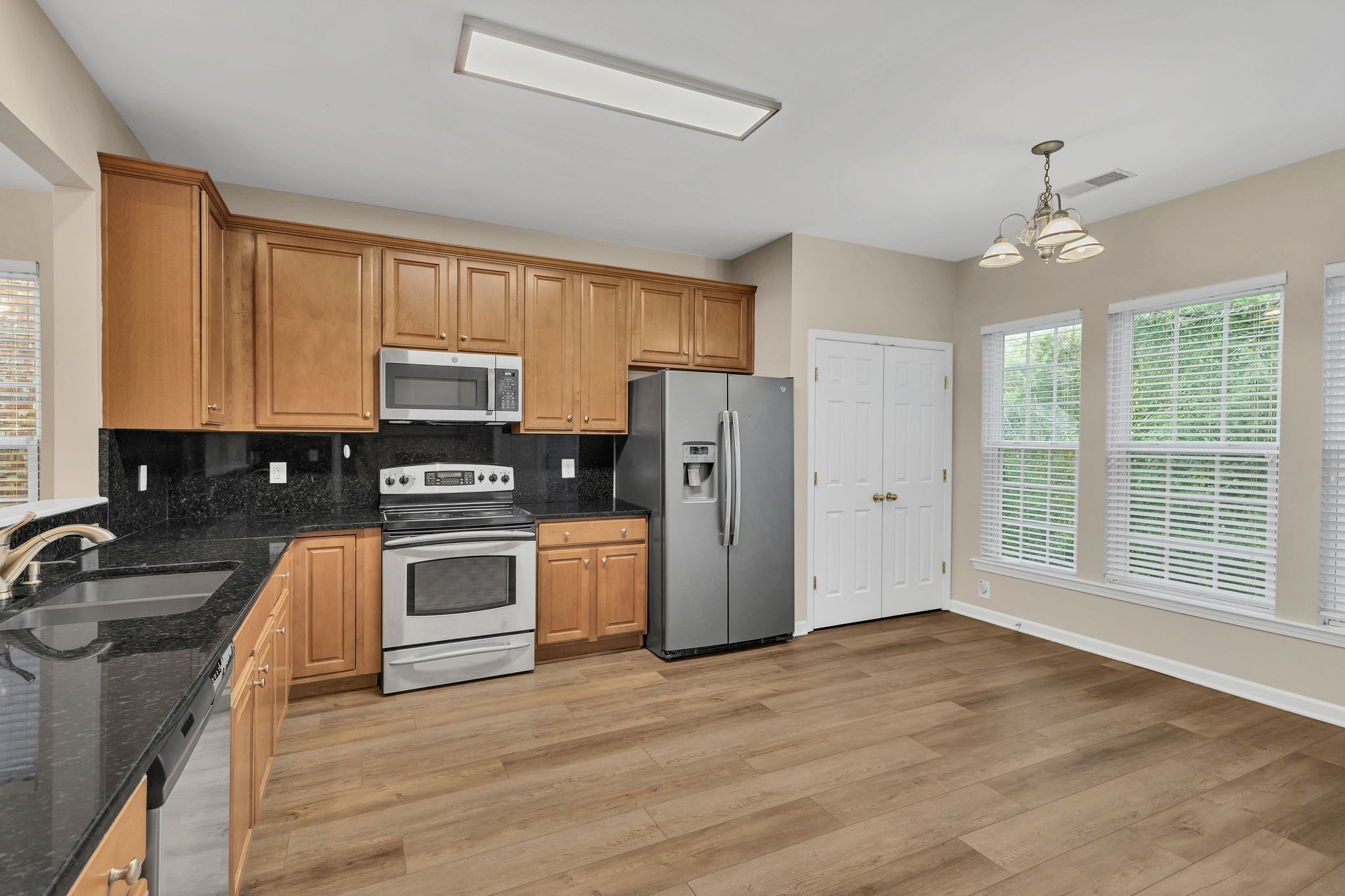 9767 Jupiter Forest Dr