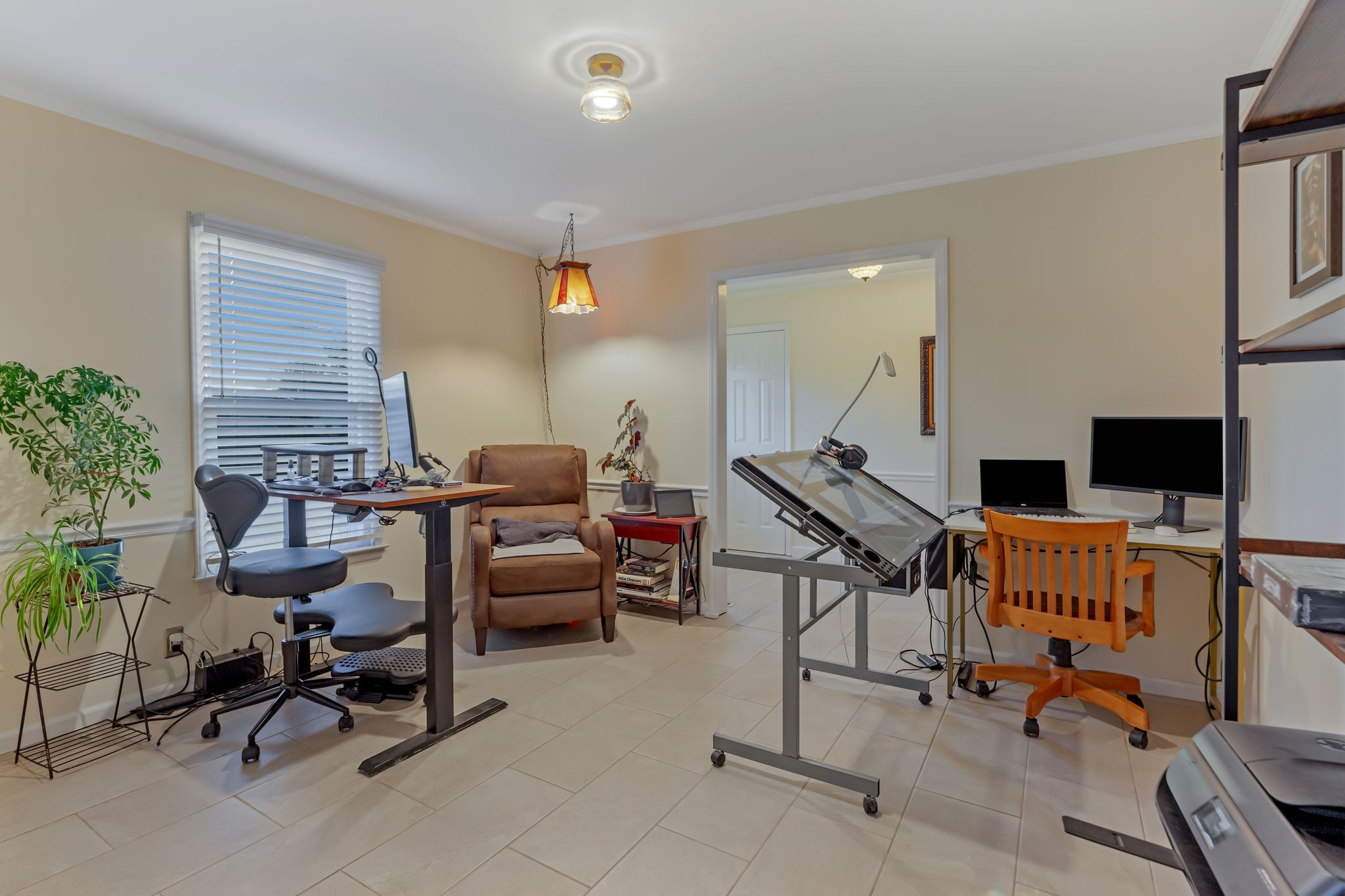 1409 E Northfield Blvd