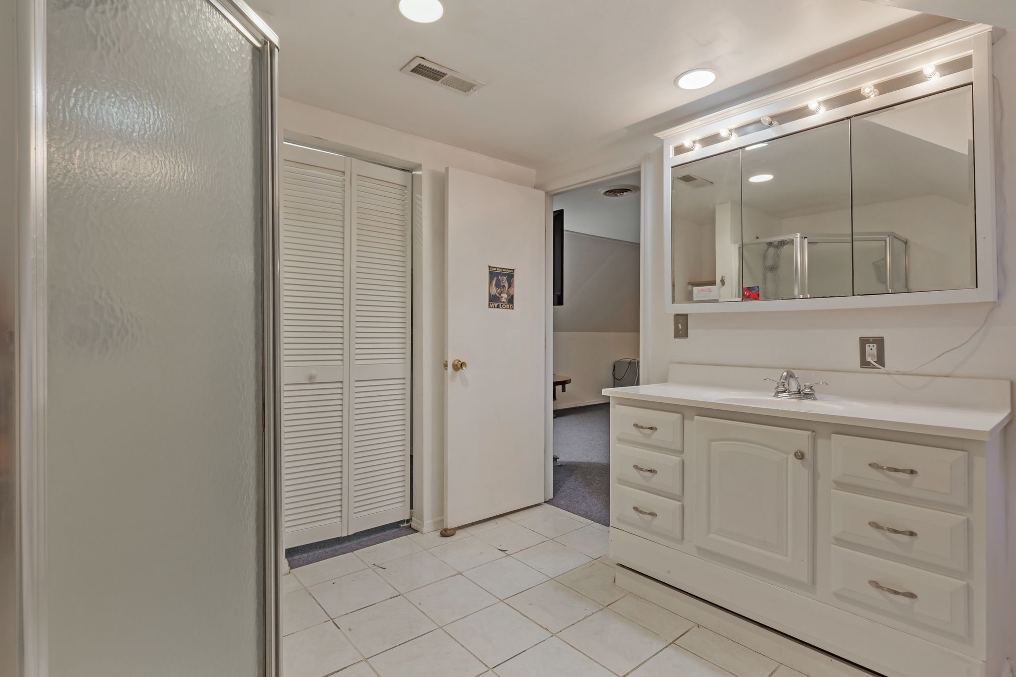 1409 E Northfield Blvd