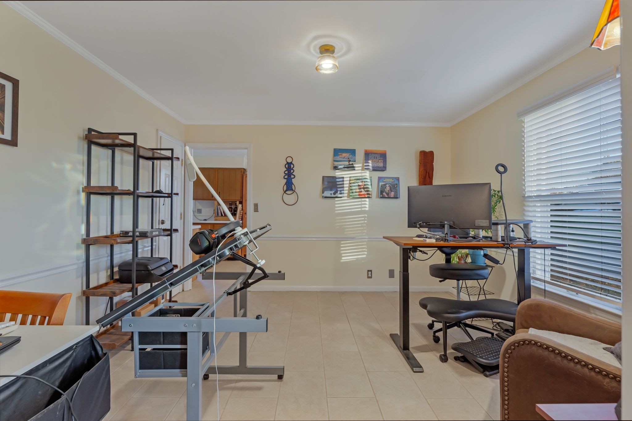 1409 E Northfield Blvd