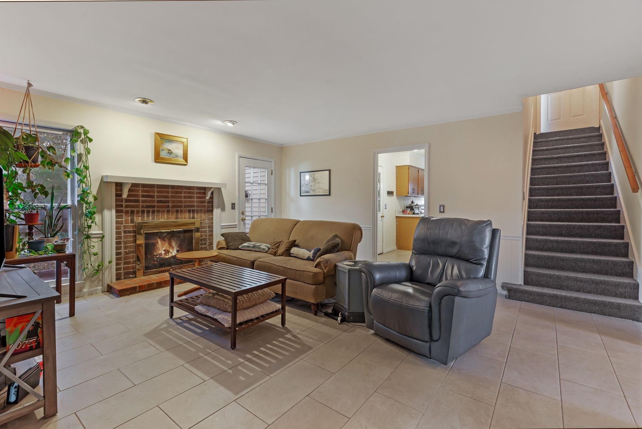 1409 E Northfield Blvd