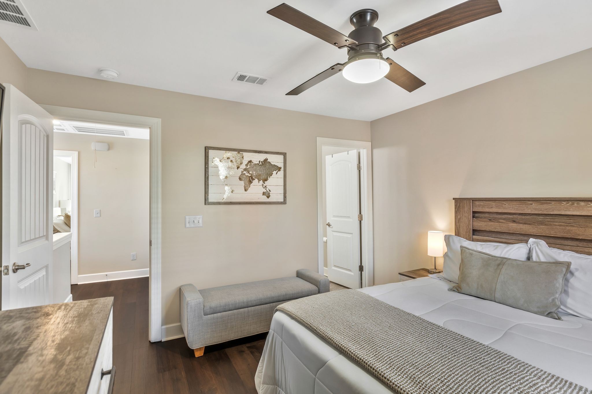 1100 Lilly Valley Way