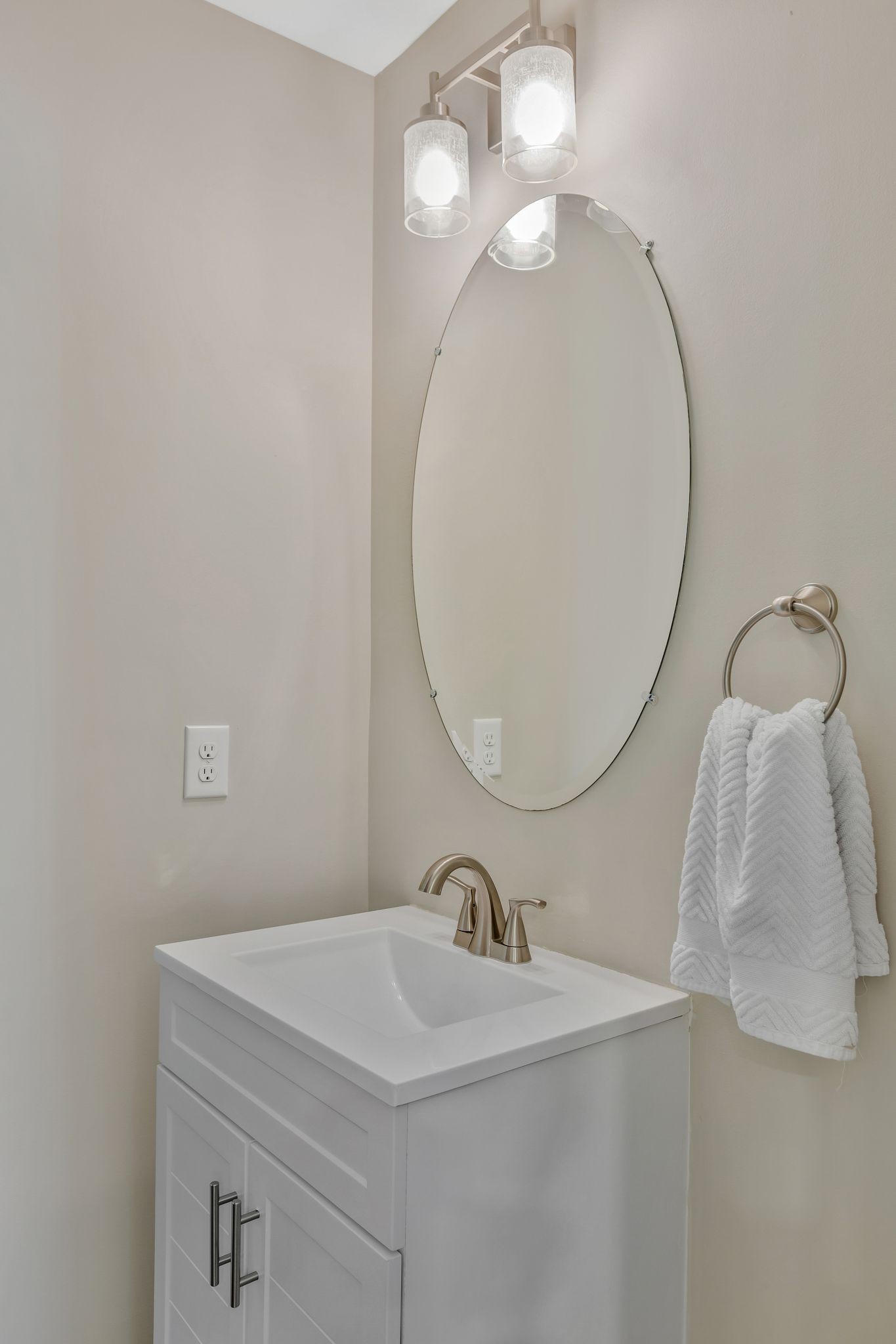 1100 Lilly Valley Way