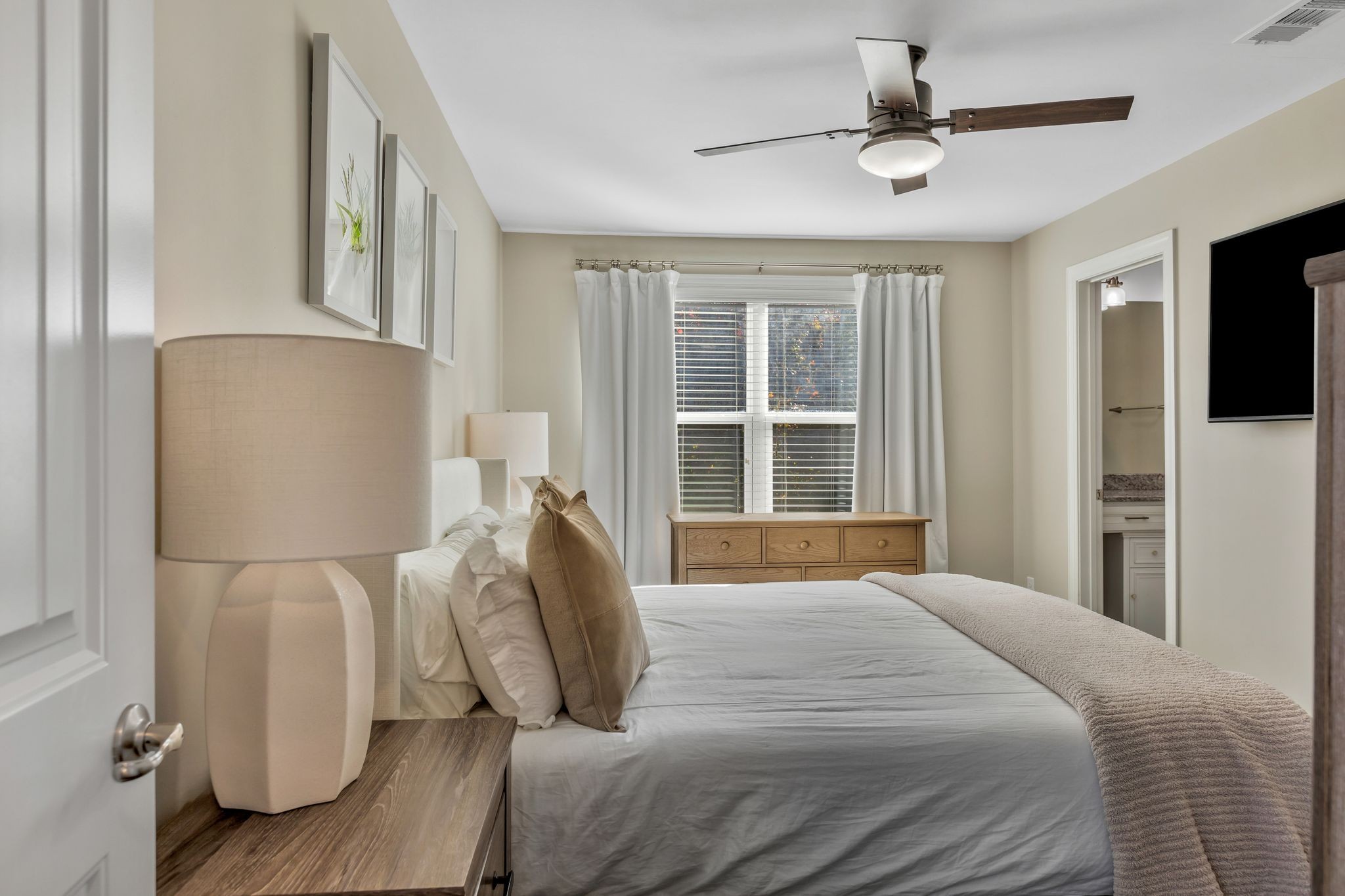 1100 Lilly Valley Way