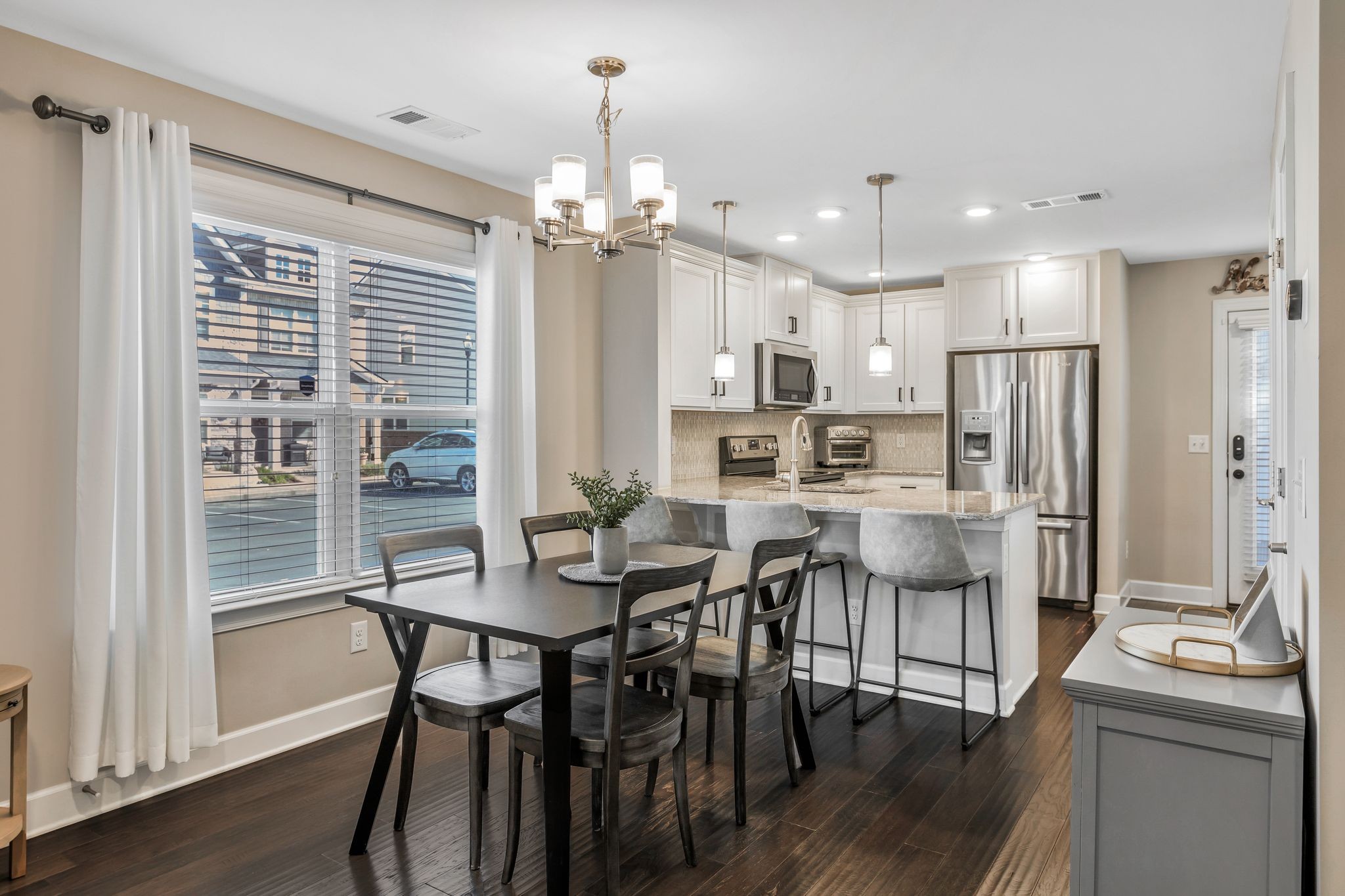 1100 Lilly Valley Way