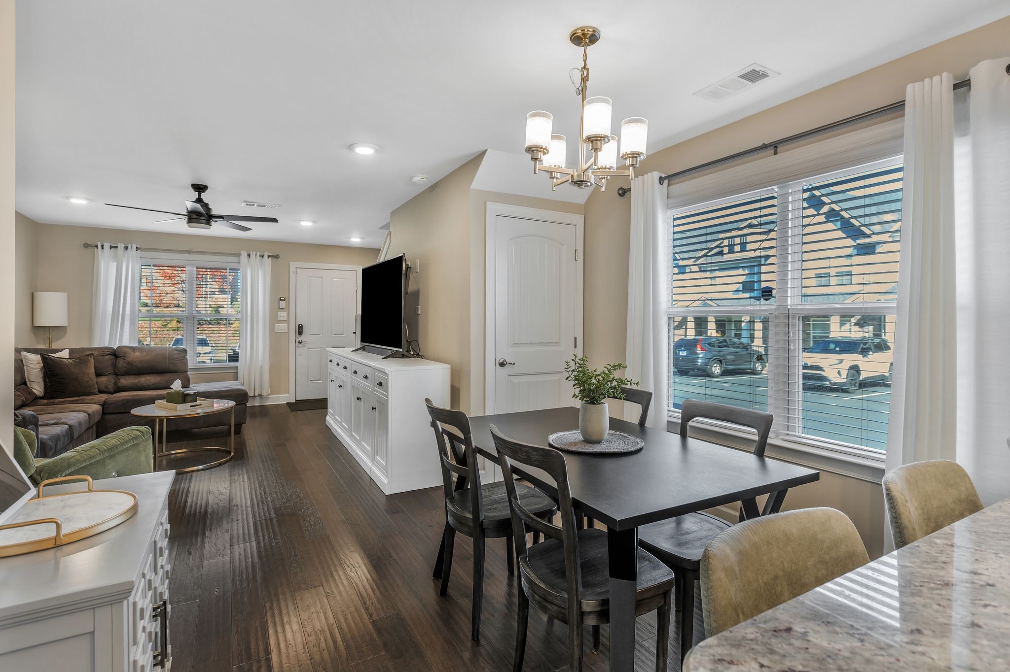 1100 Lilly Valley Way