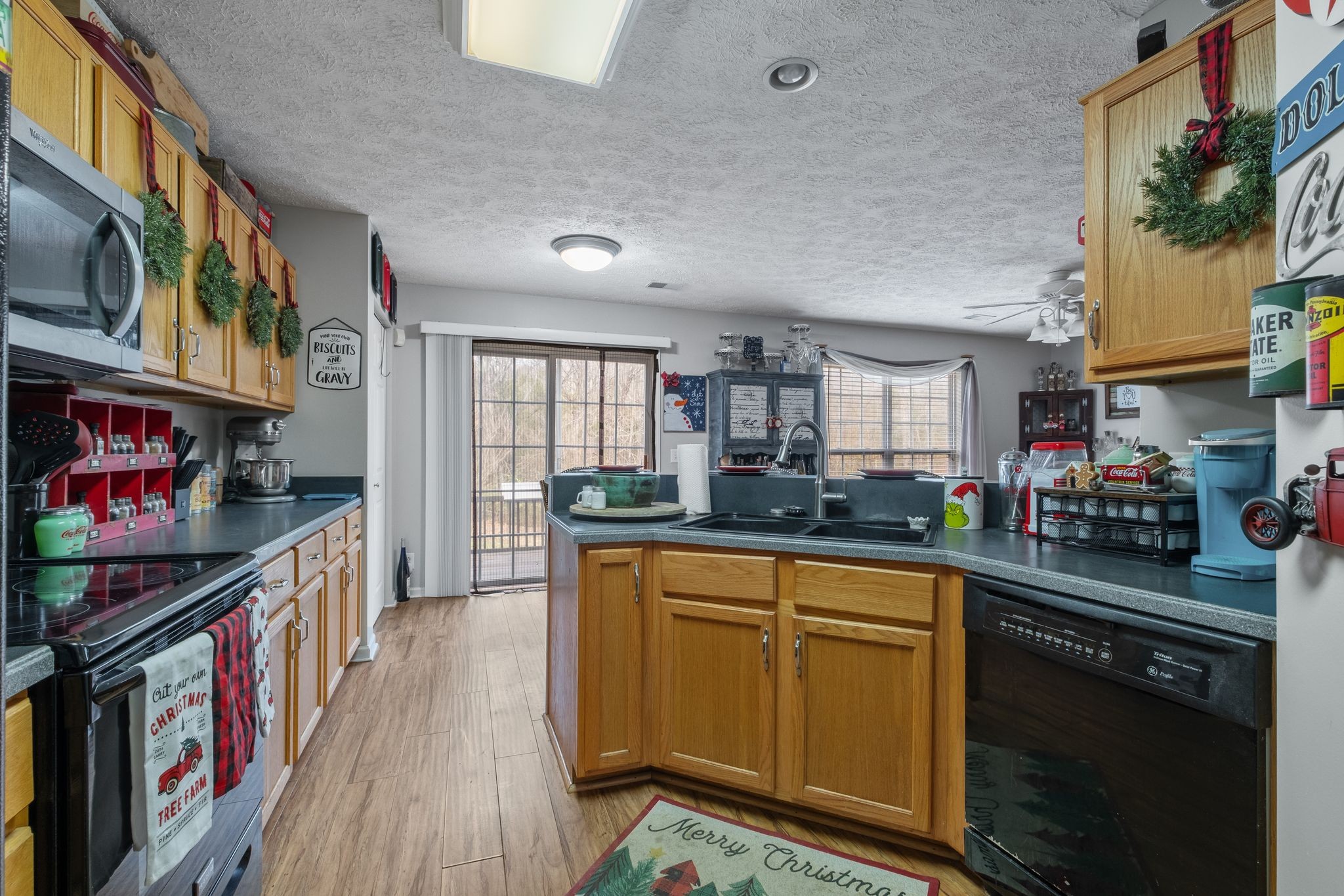 2080 Stanford Village Dr