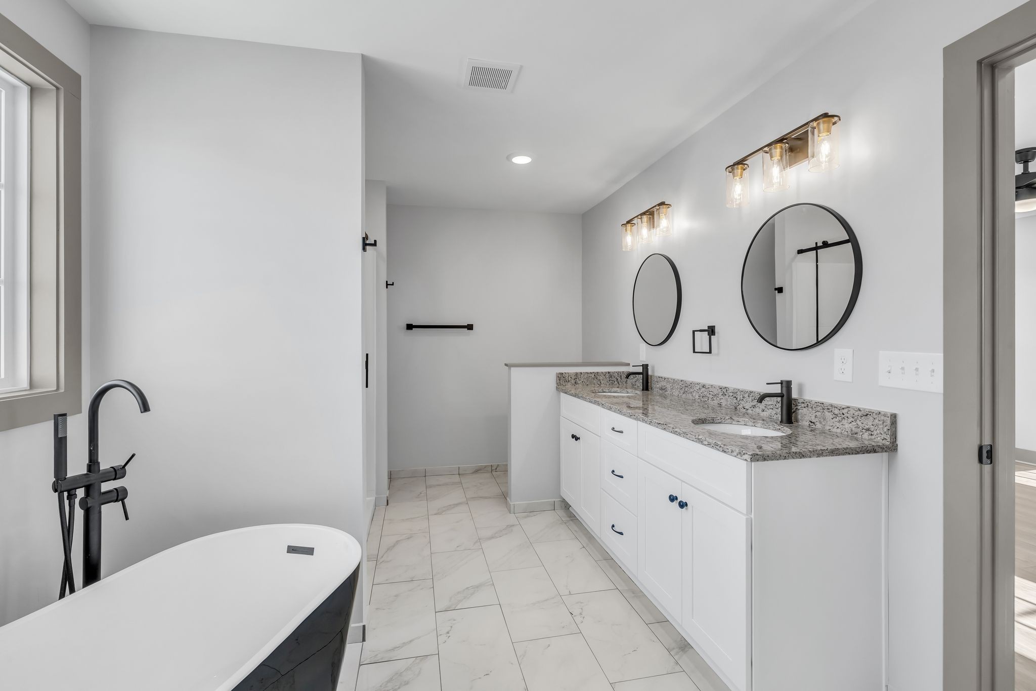 2922 Painted Pony Dr