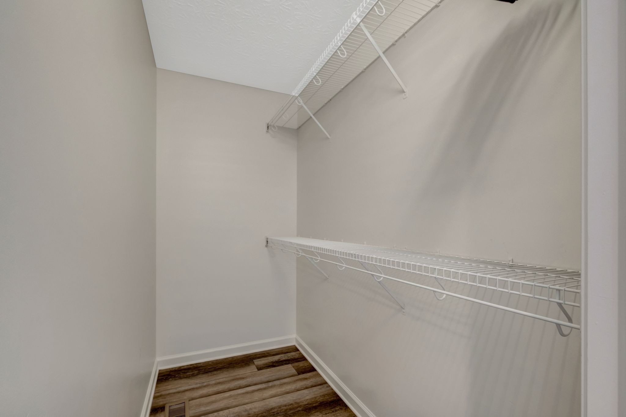 5440 Eugene Kennedy Ln