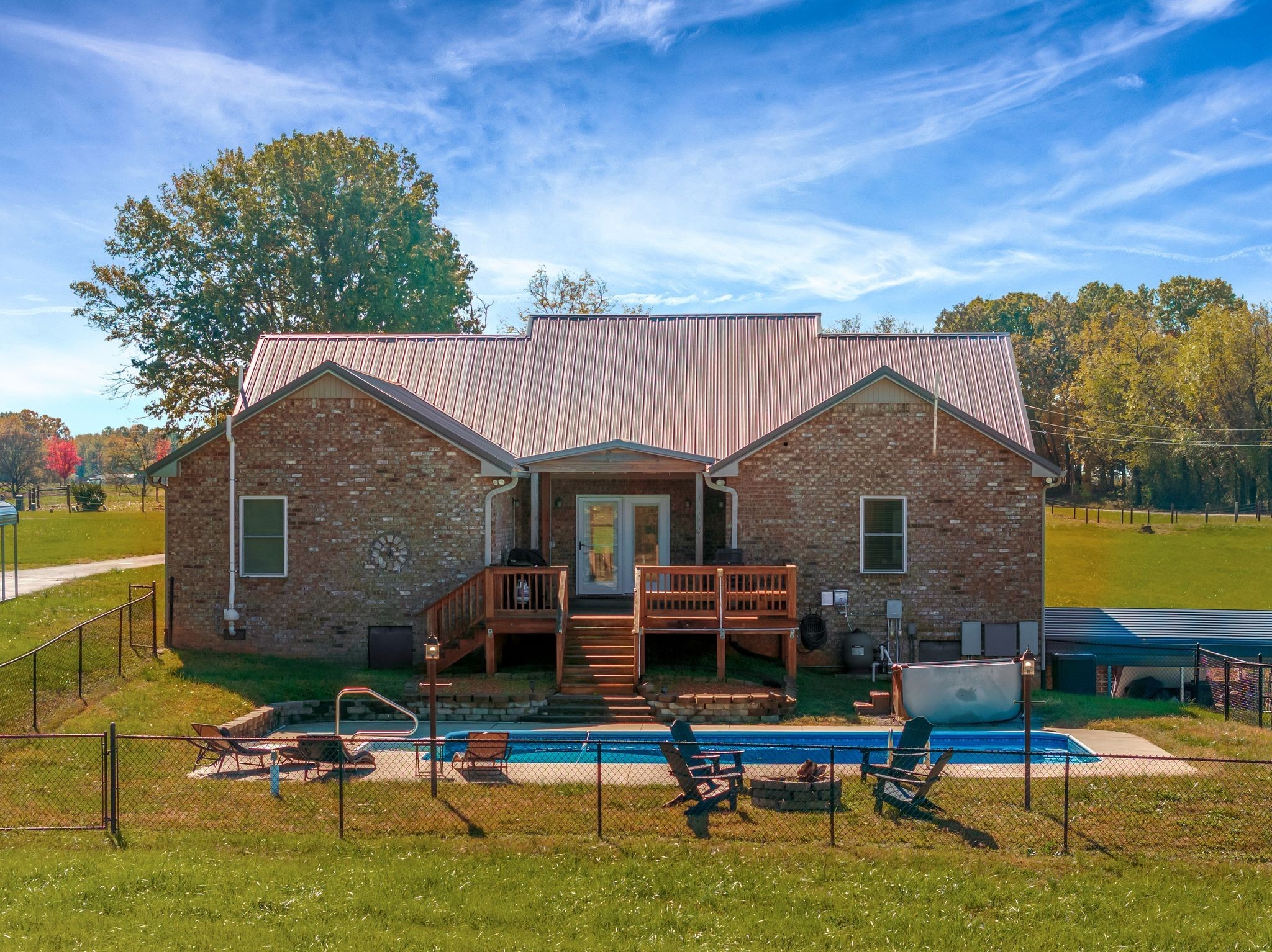 5440 Eugene Kennedy Ln