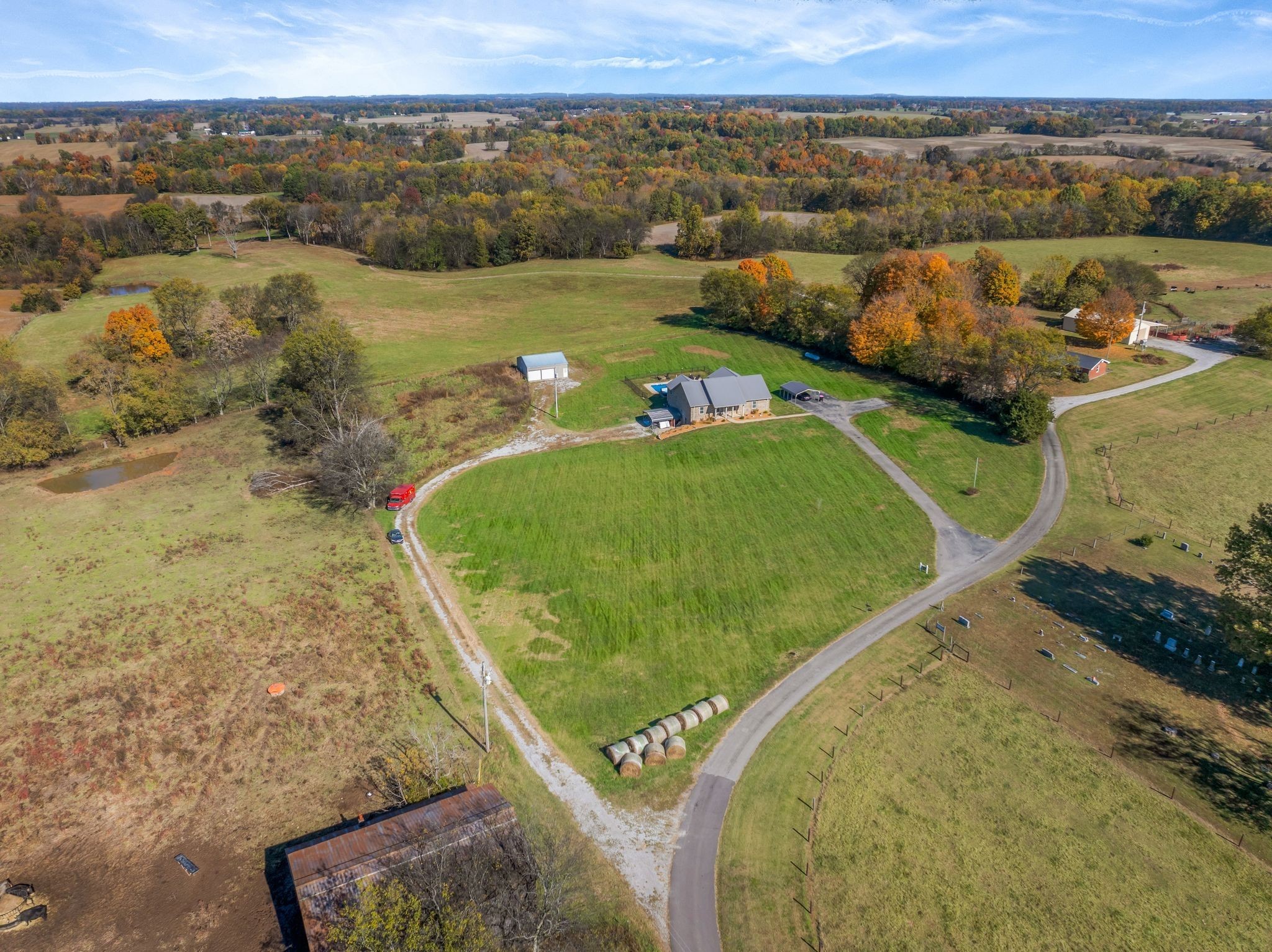 5440 Eugene Kennedy Ln