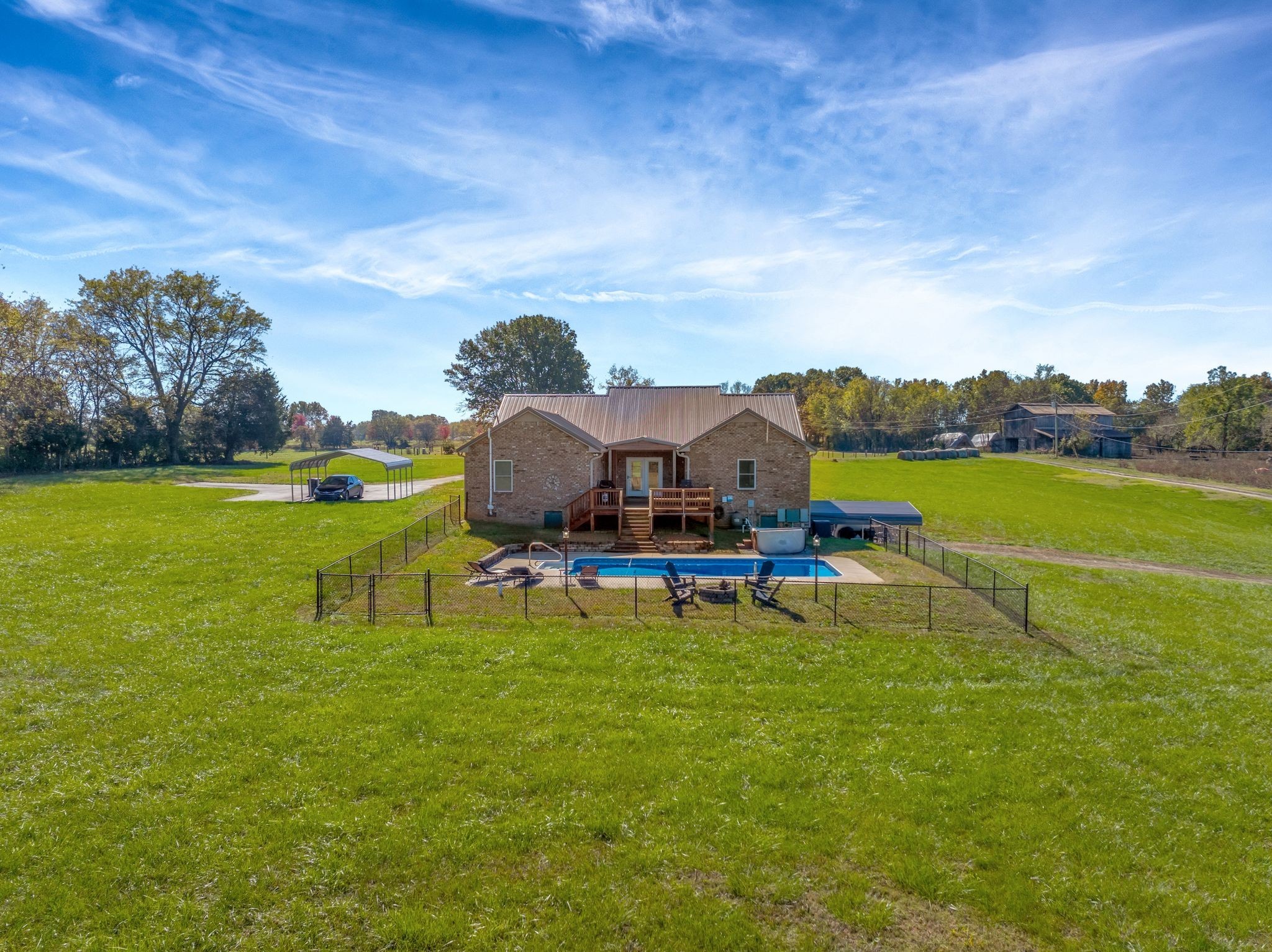 5440 Eugene Kennedy Ln