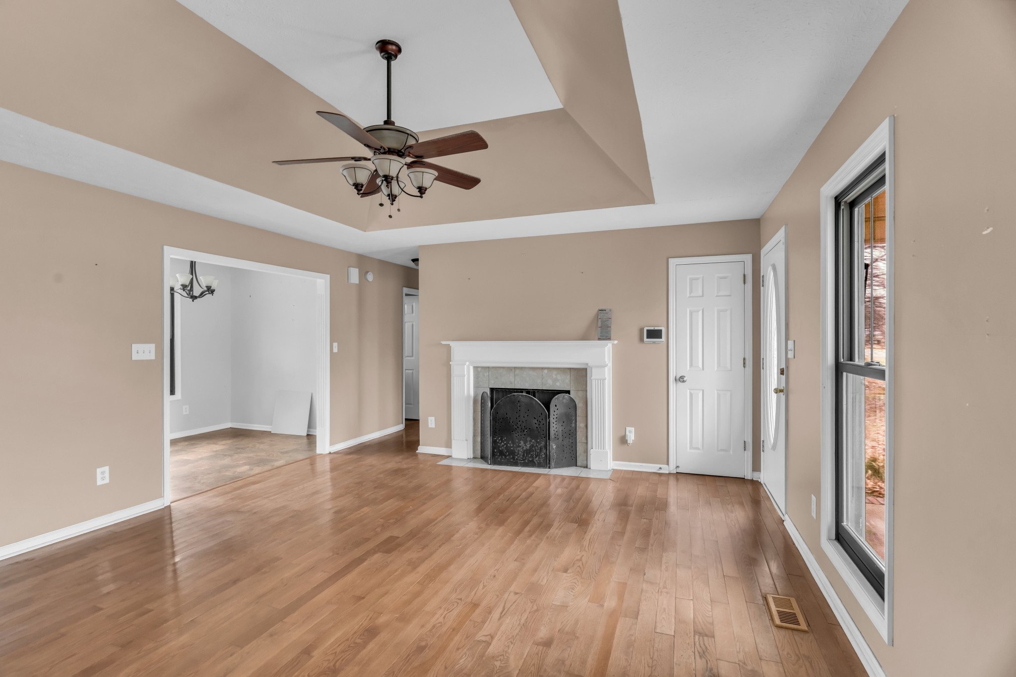 1009 Lewis Jones Blvd